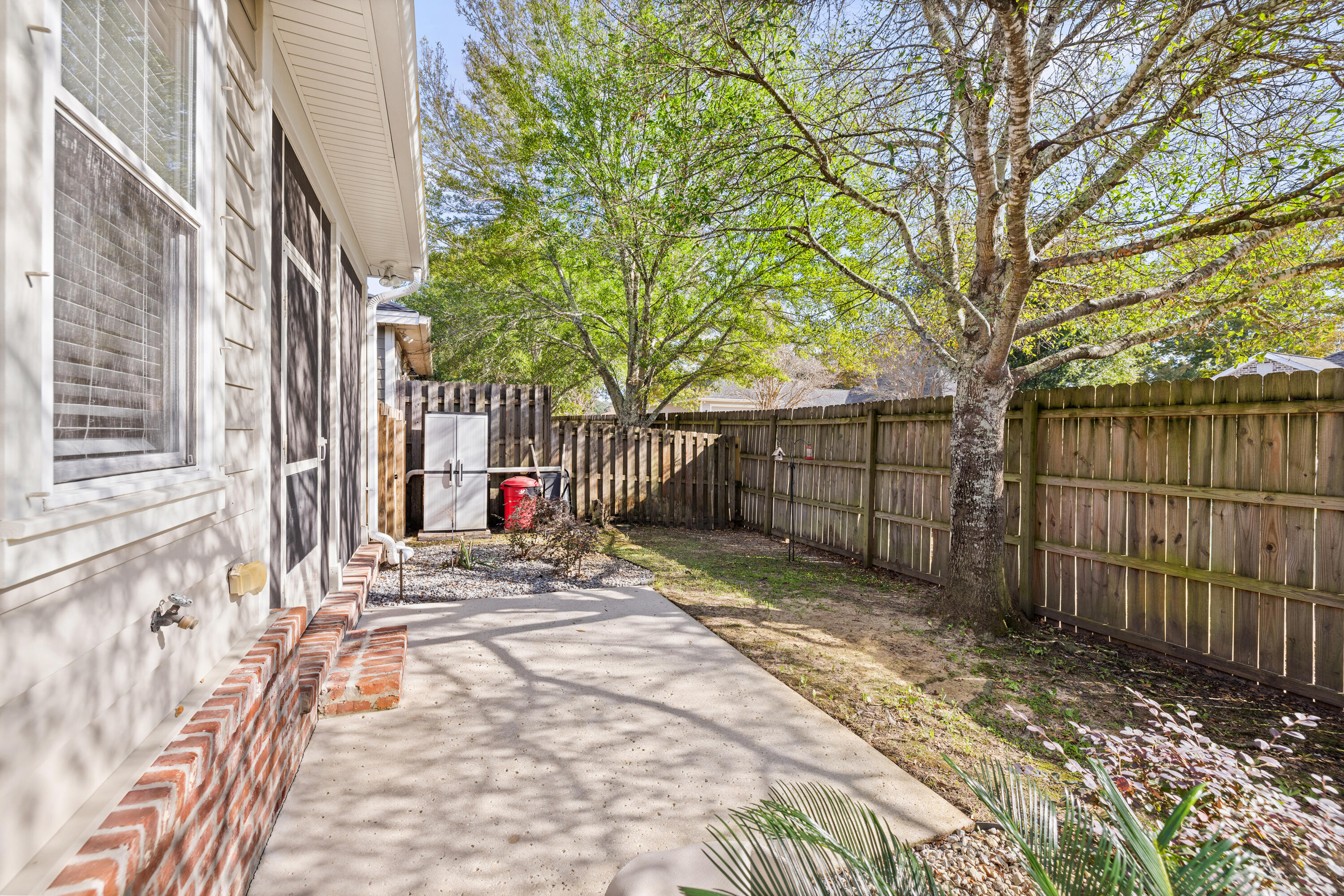 MARINA LANDING - Residential