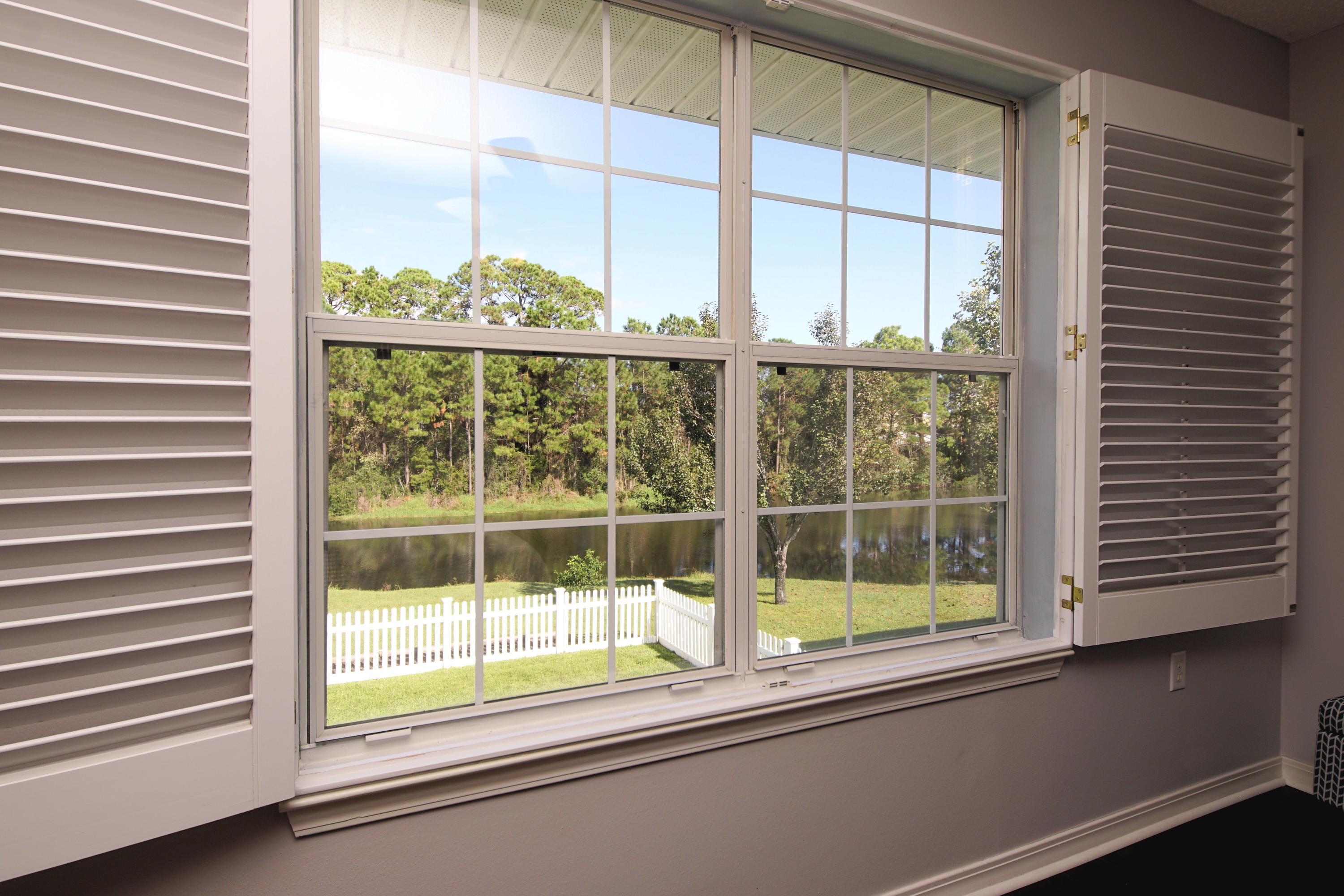 TWIN LAKES ESTATES - Residential