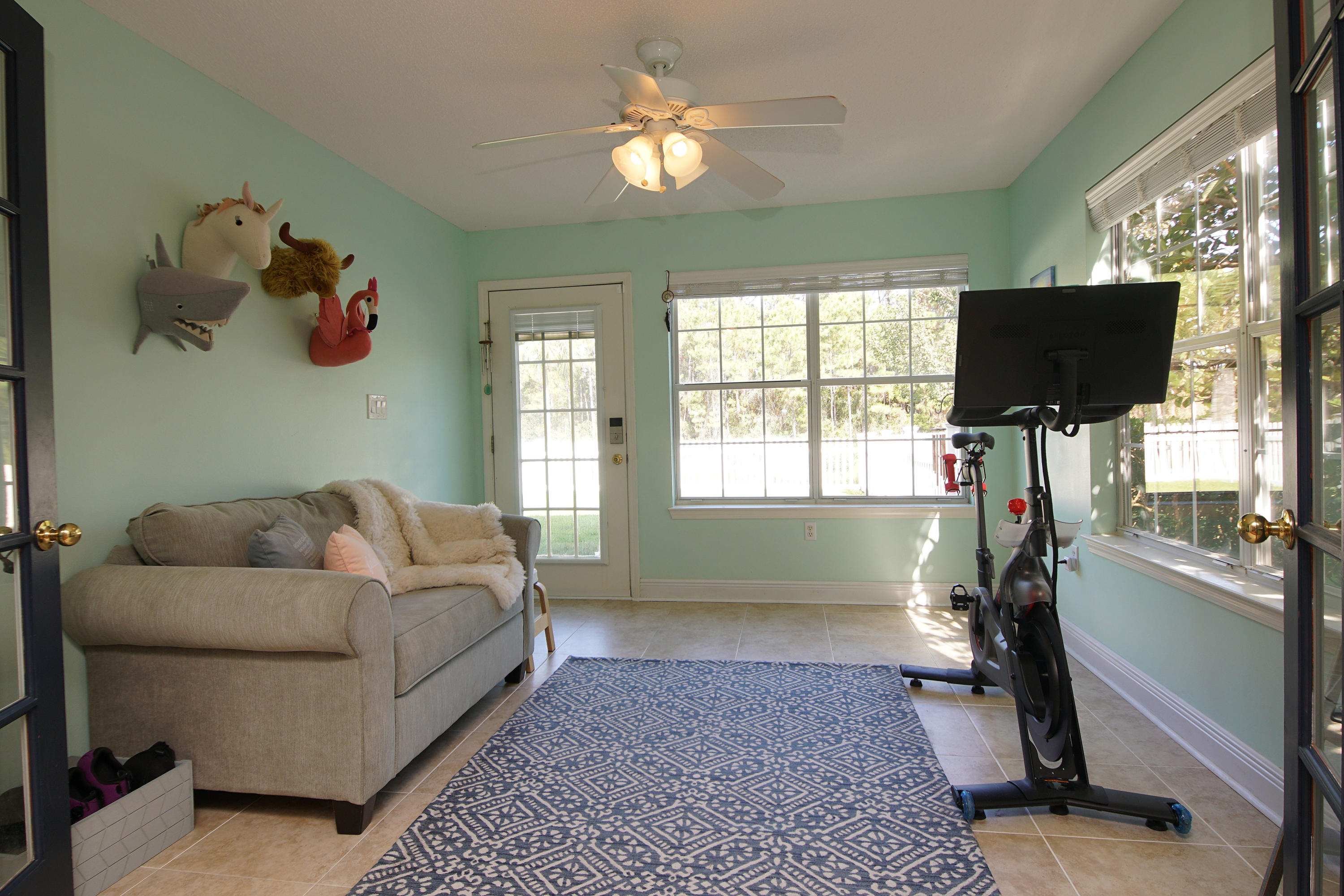 TWIN LAKES ESTATES - Residential