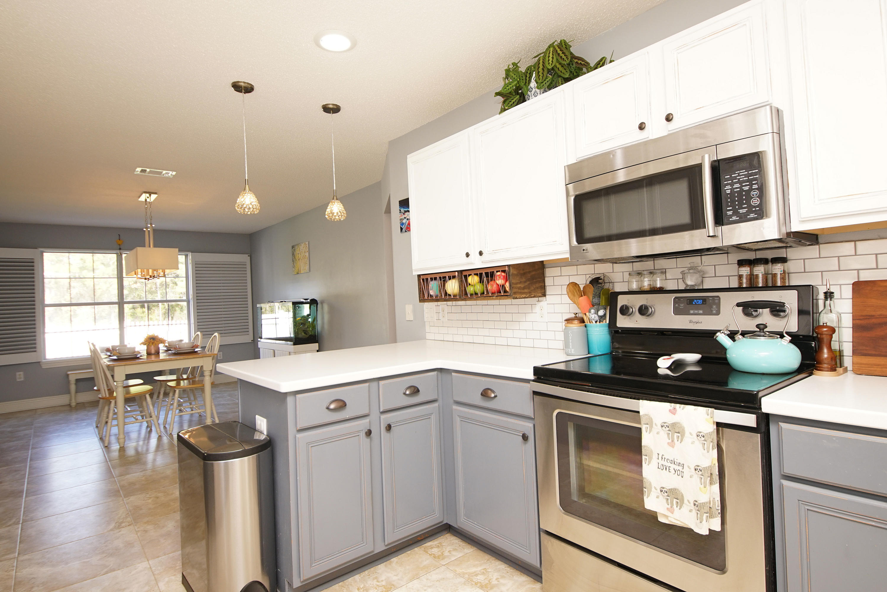 TWIN LAKES ESTATES - Residential