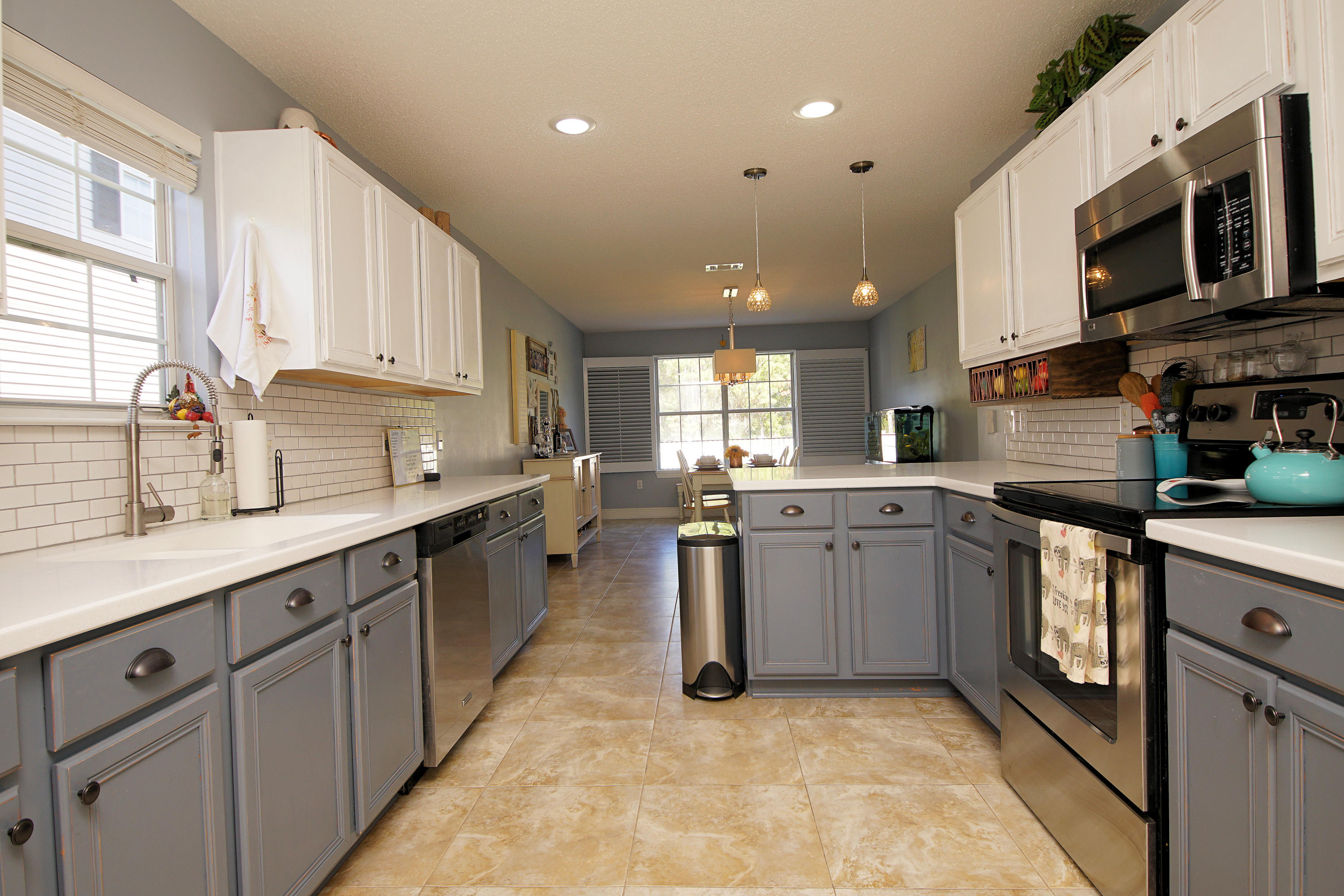 TWIN LAKES ESTATES - Residential