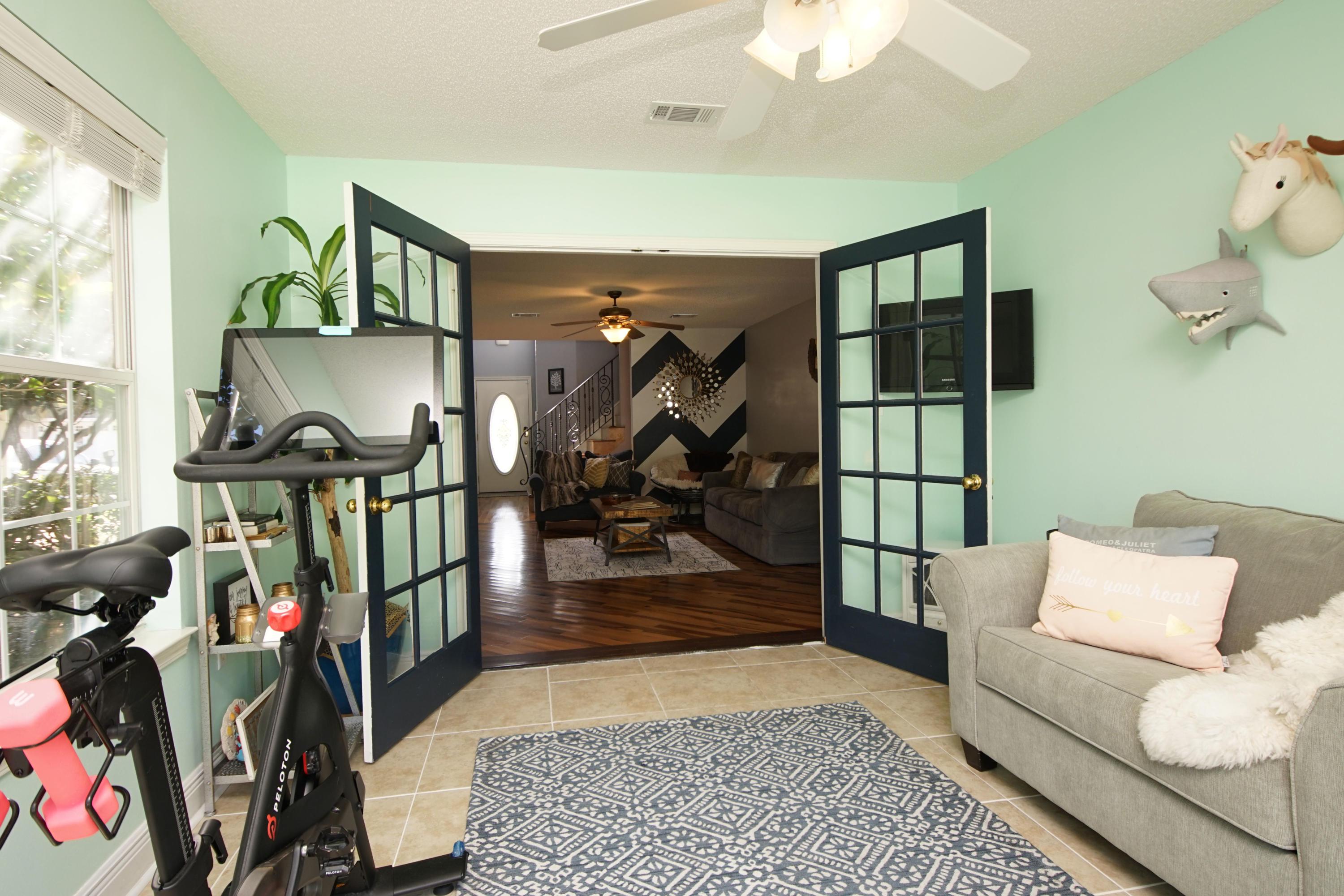 TWIN LAKES ESTATES - Residential