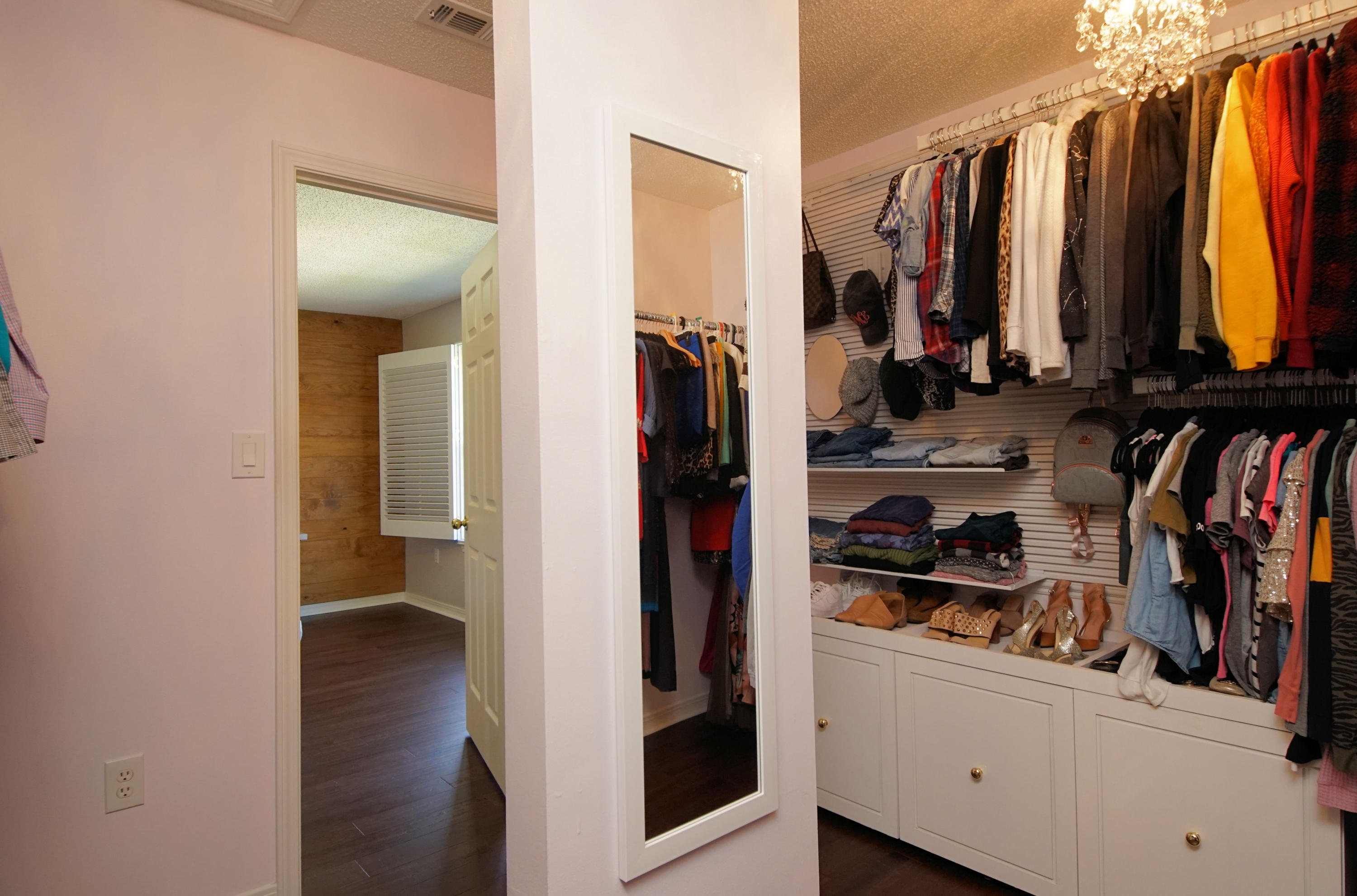 TWIN LAKES ESTATES - Residential