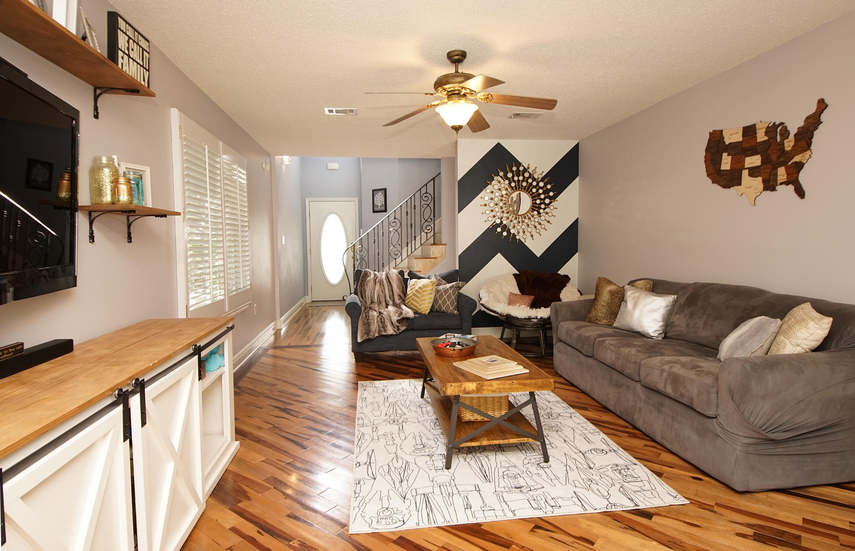 TWIN LAKES ESTATES - Residential