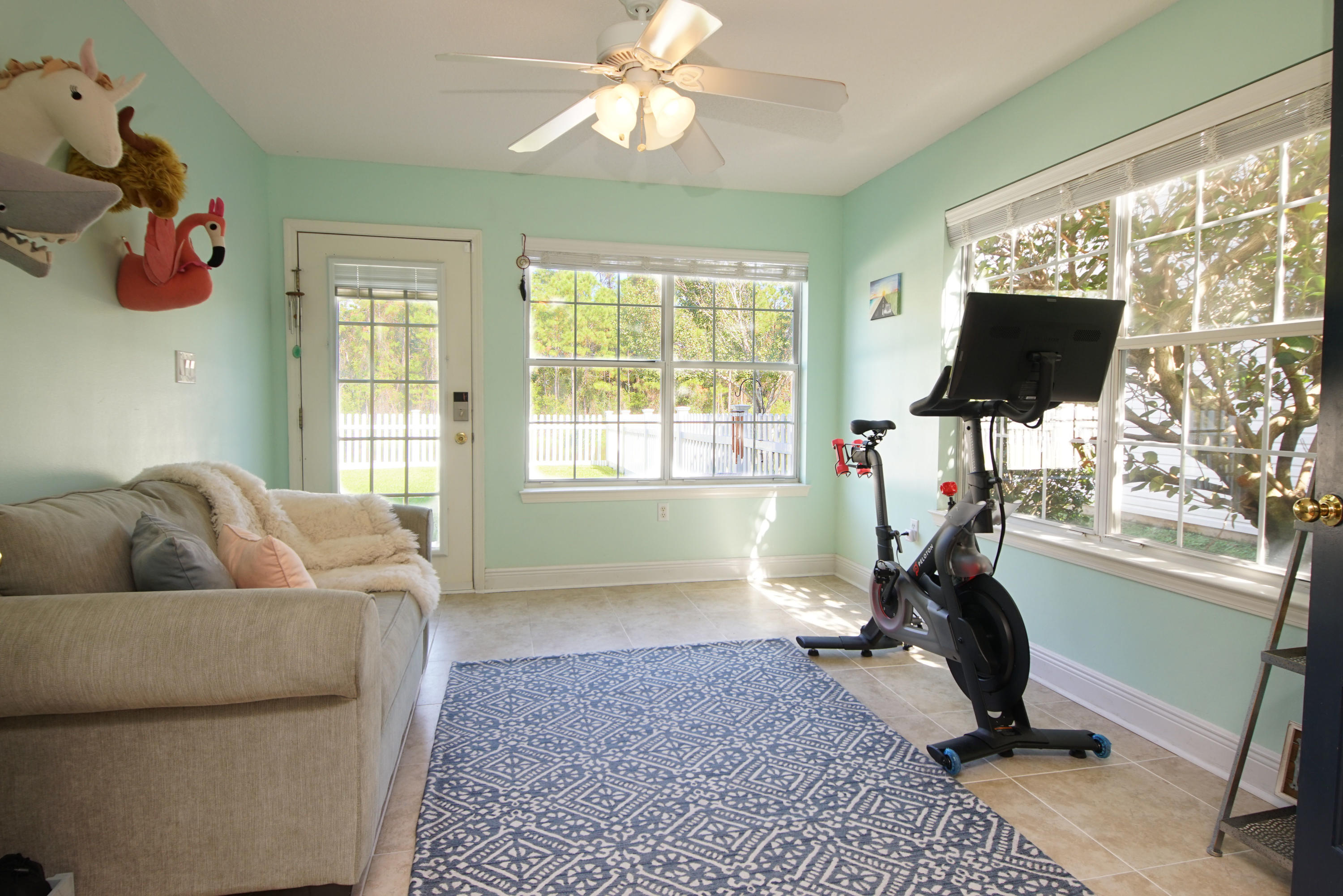 TWIN LAKES ESTATES - Residential