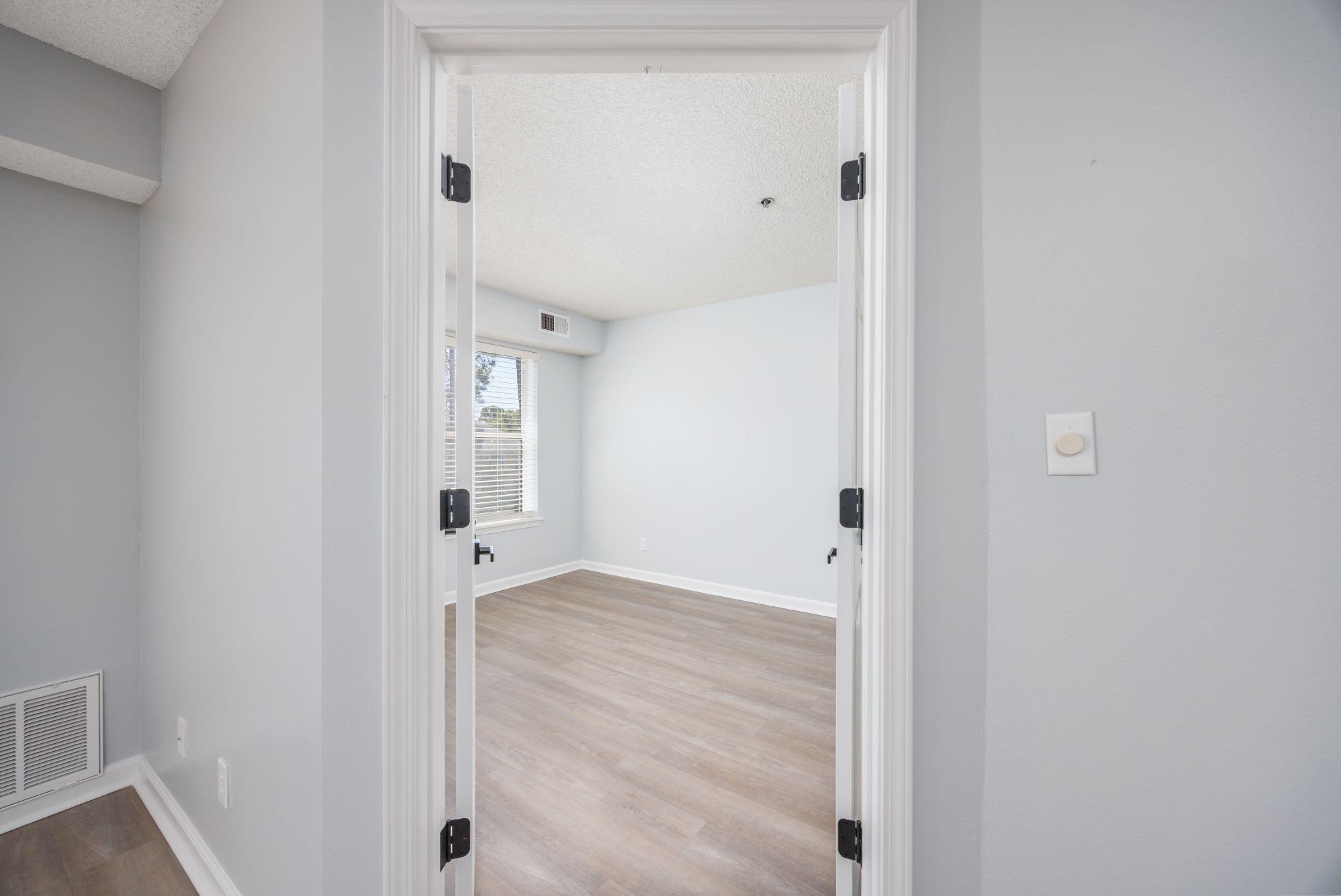 POINT OF VIEW T/H CONDO - Residential