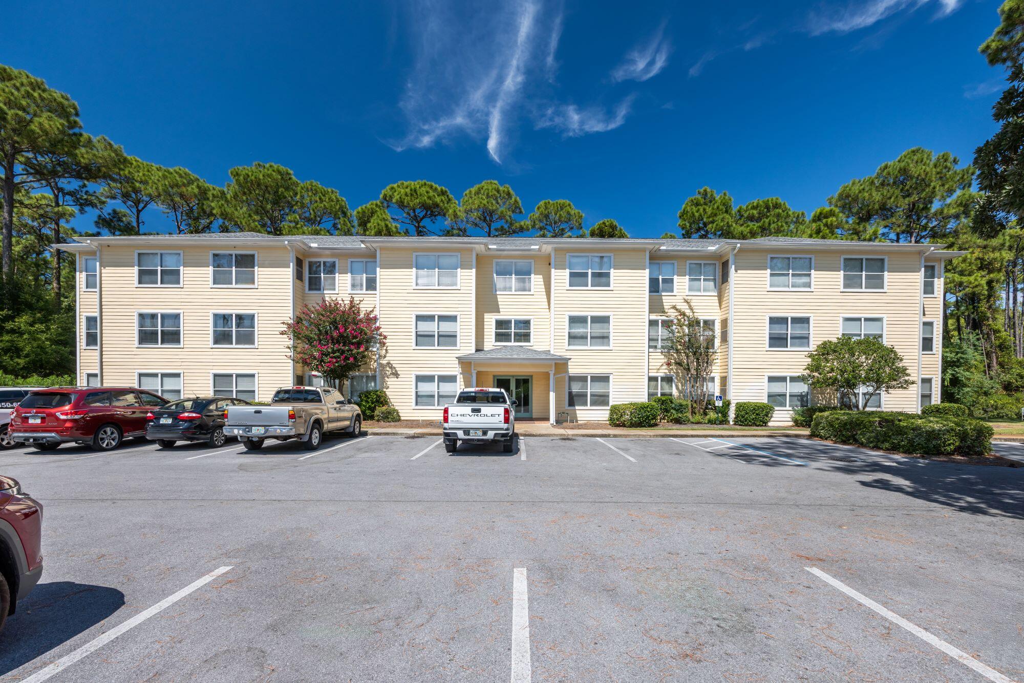 POINT OF VIEW T/H CONDO - Residential