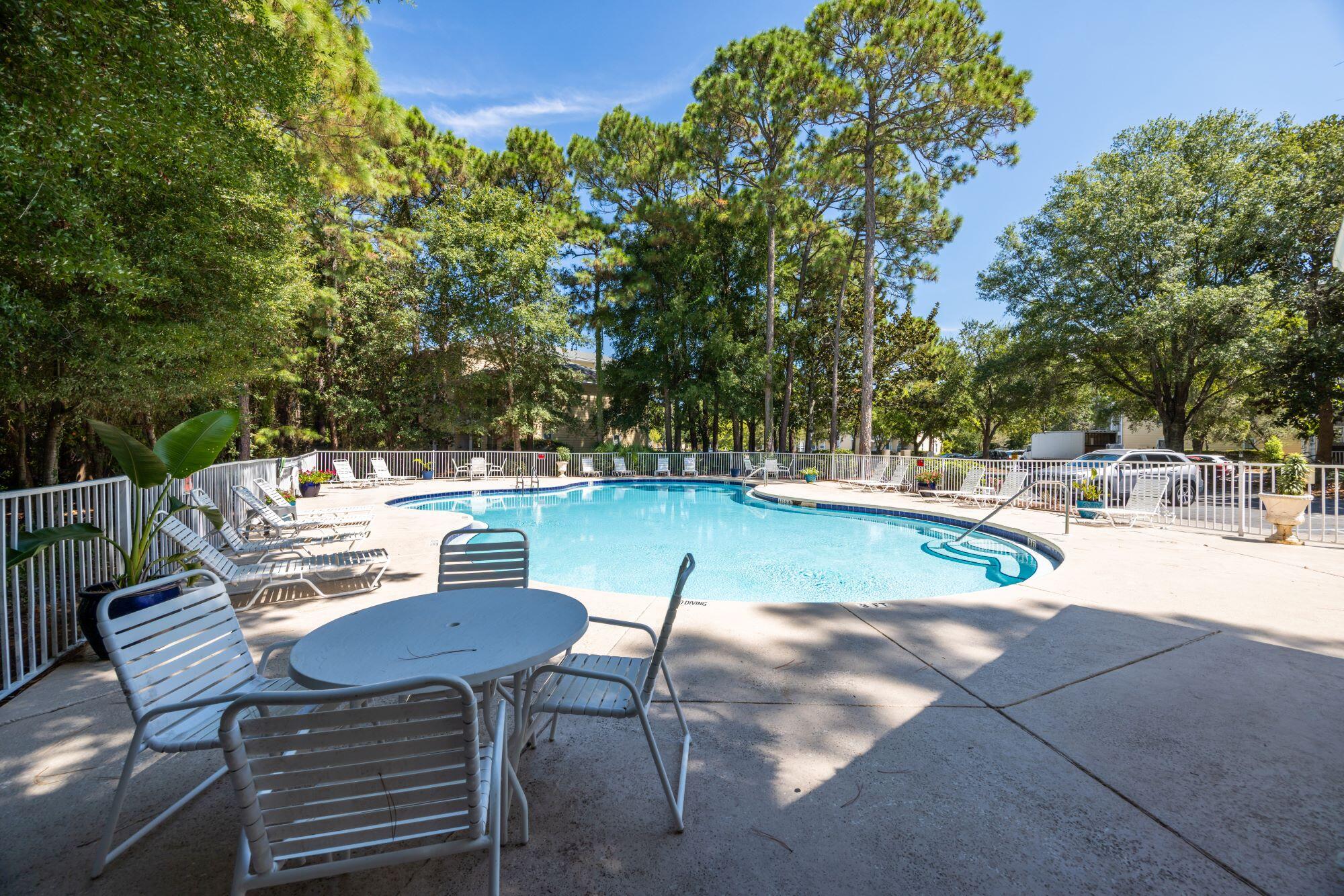 POINT OF VIEW T/H CONDO - Residential