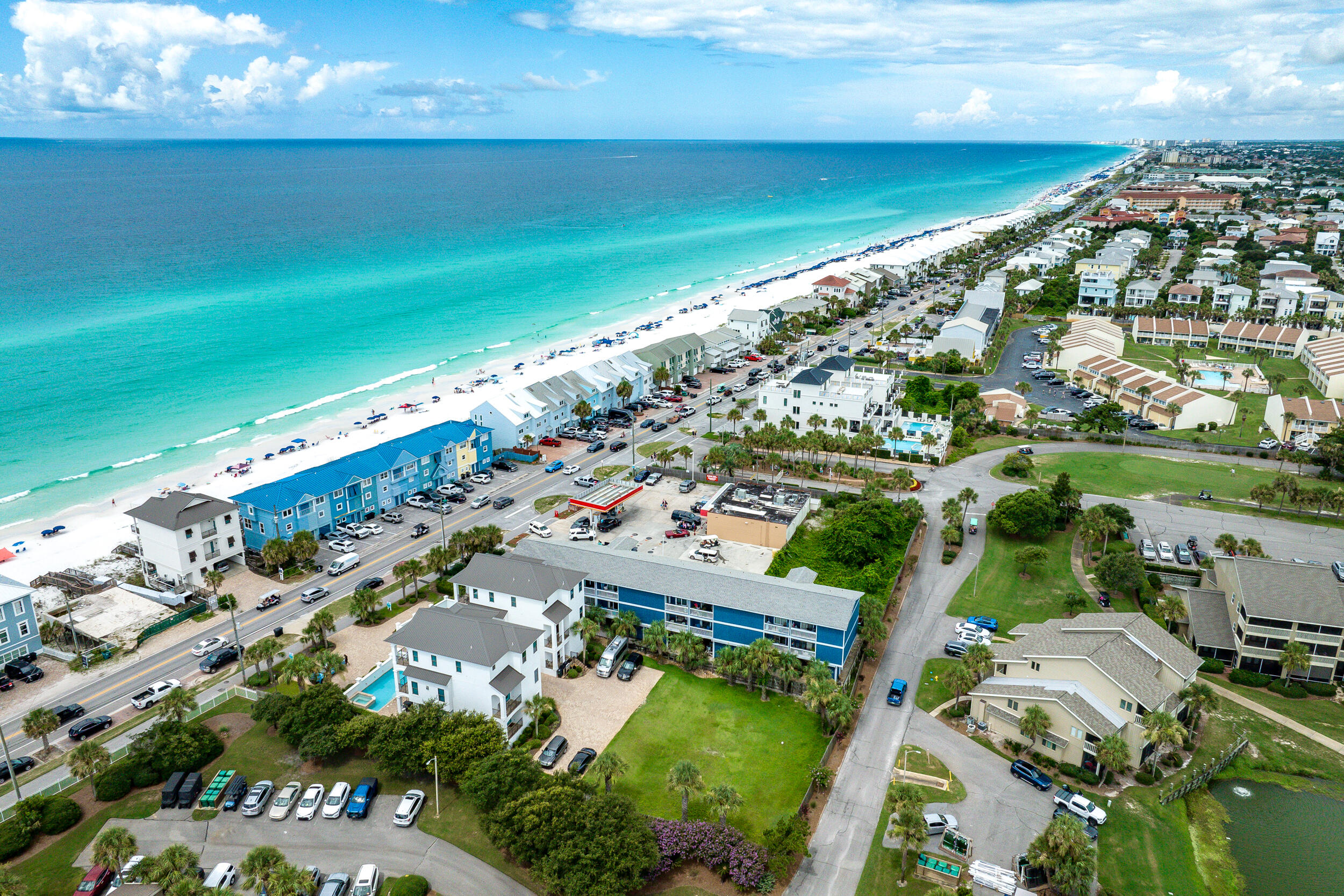 LAKEVIEW CONDO - Residential