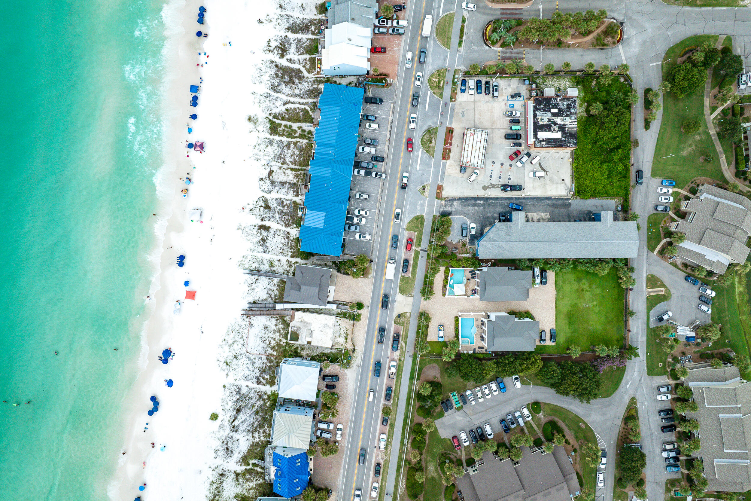 LAKEVIEW CONDO - Residential