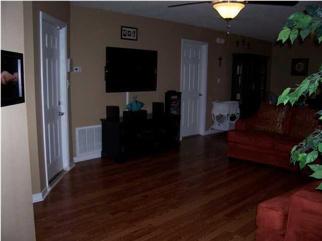 REDSTONE ESTATES - Residential