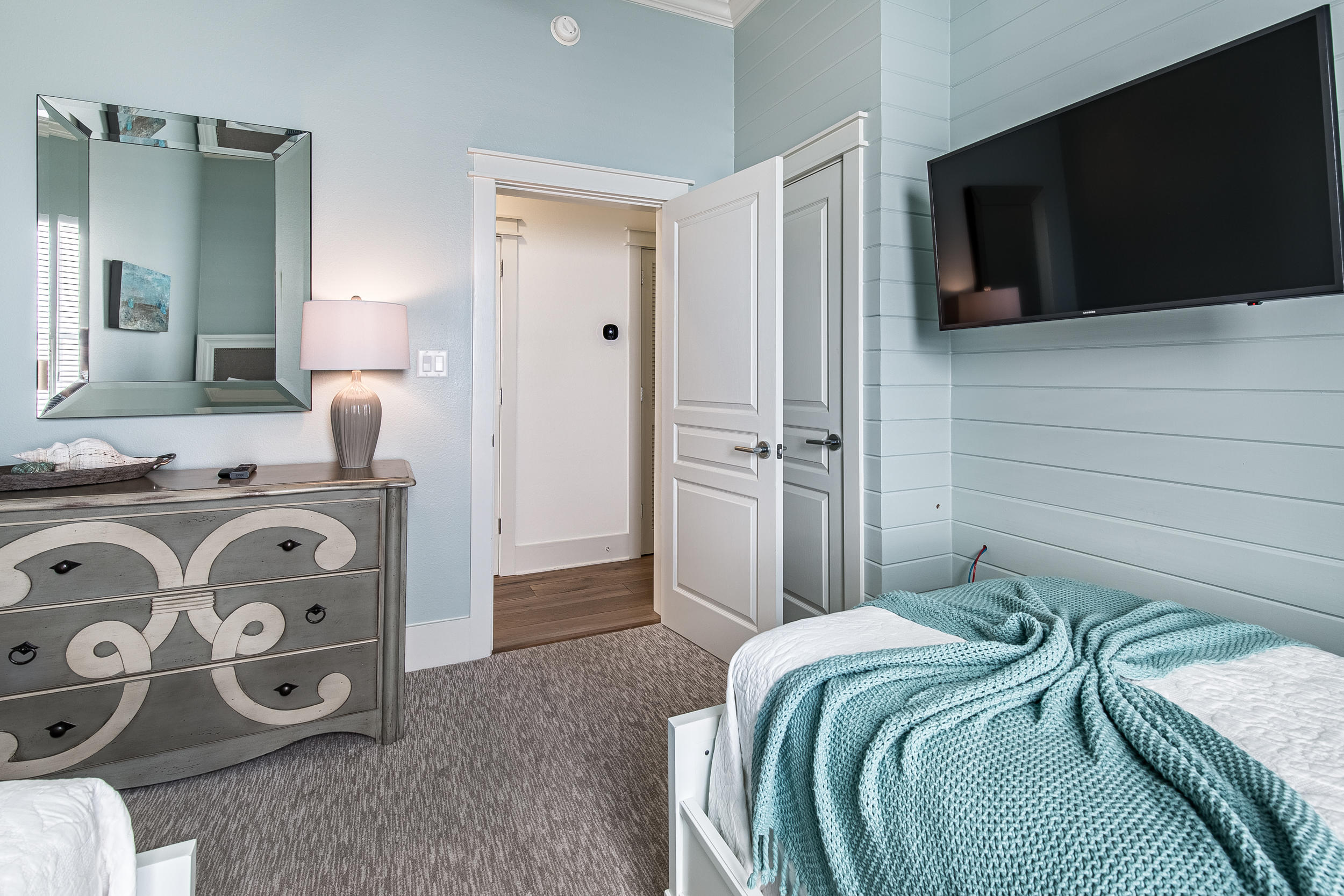 KOKOMO KOVE - Residential