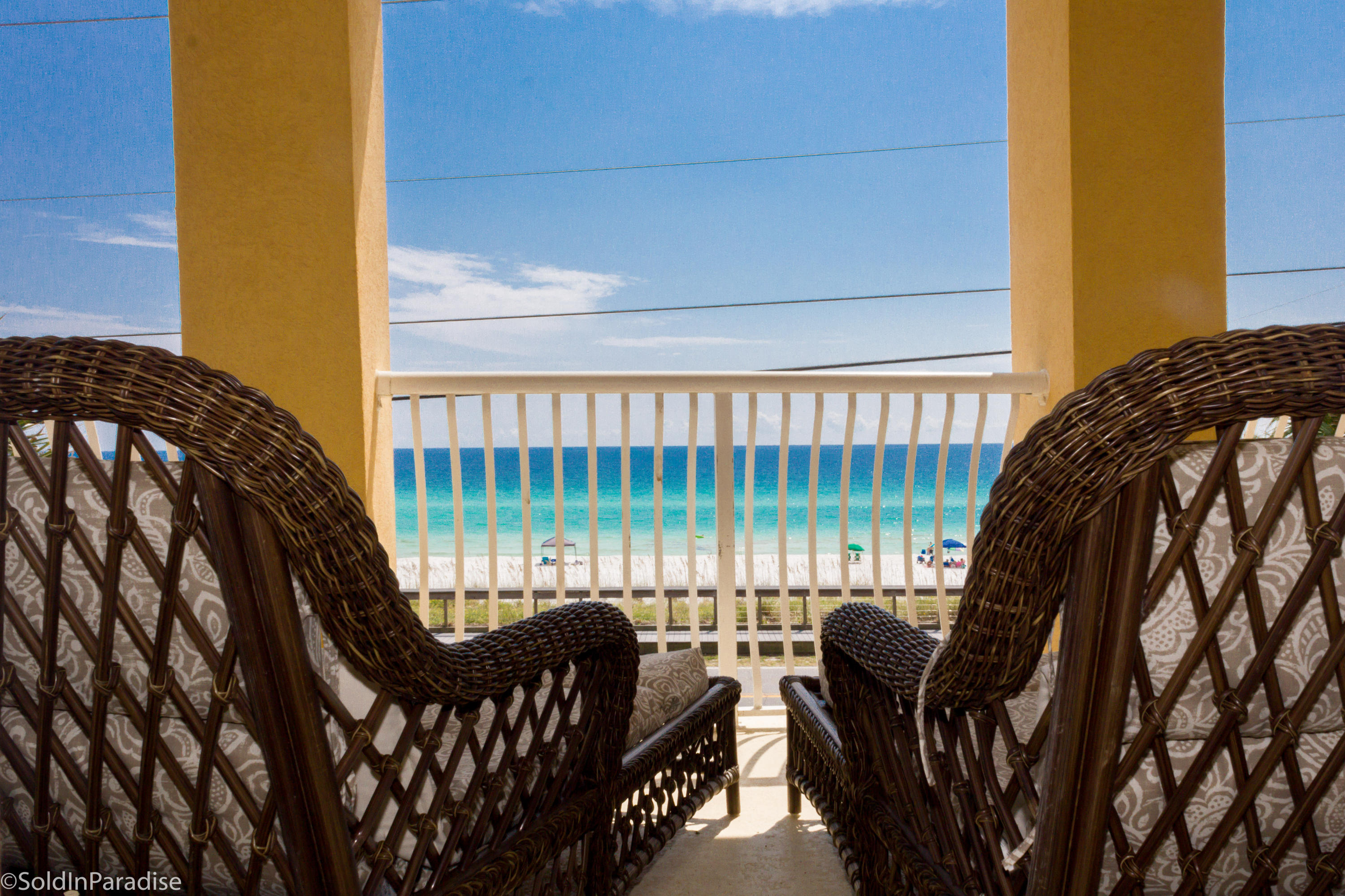 AVALON BEACH ESTATES - Residential