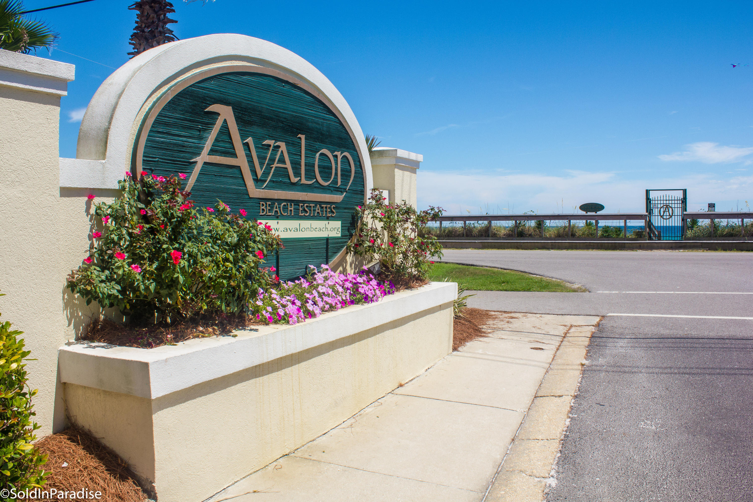 AVALON BEACH ESTATES - Residential