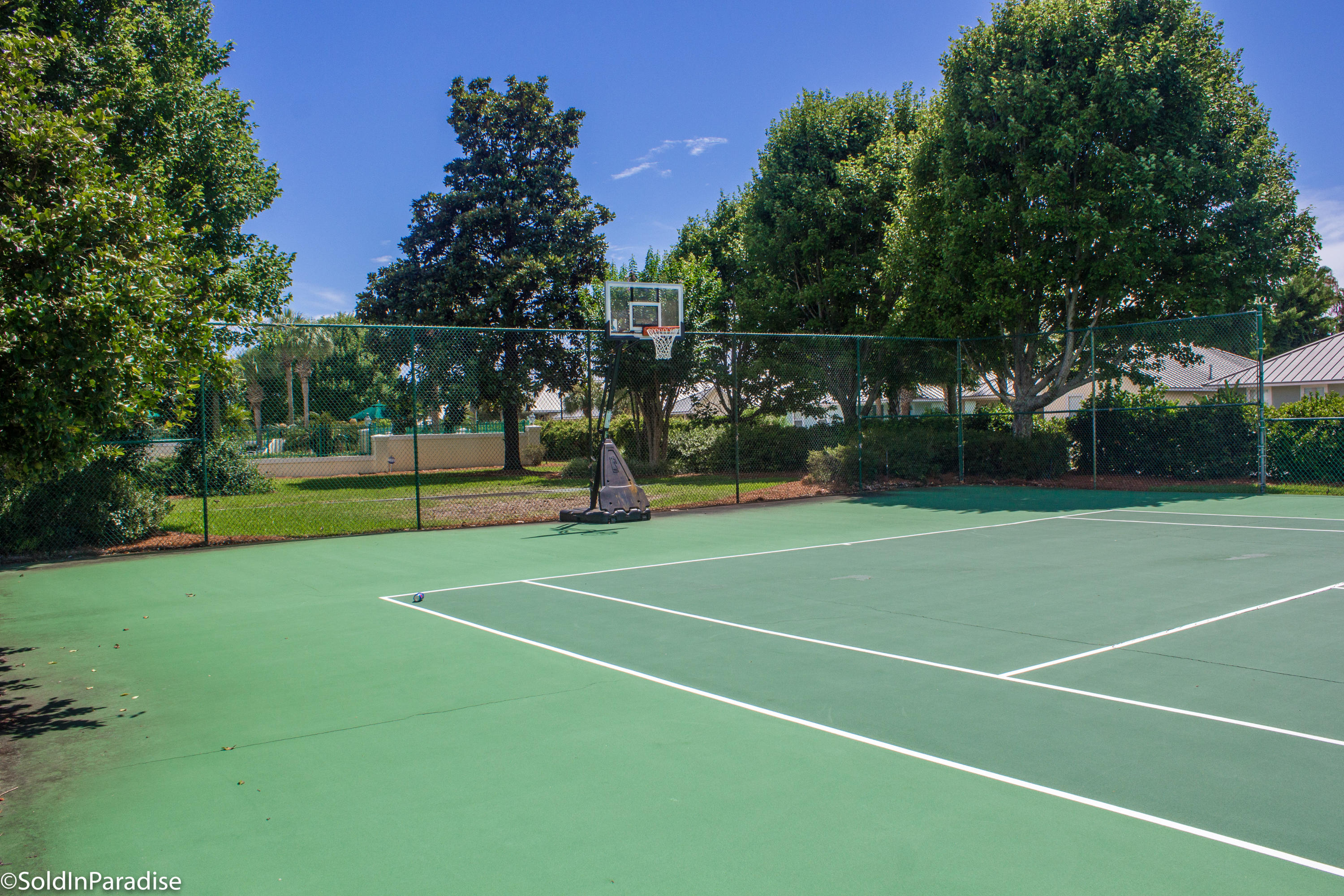 AVALON BEACH ESTATES - Residential