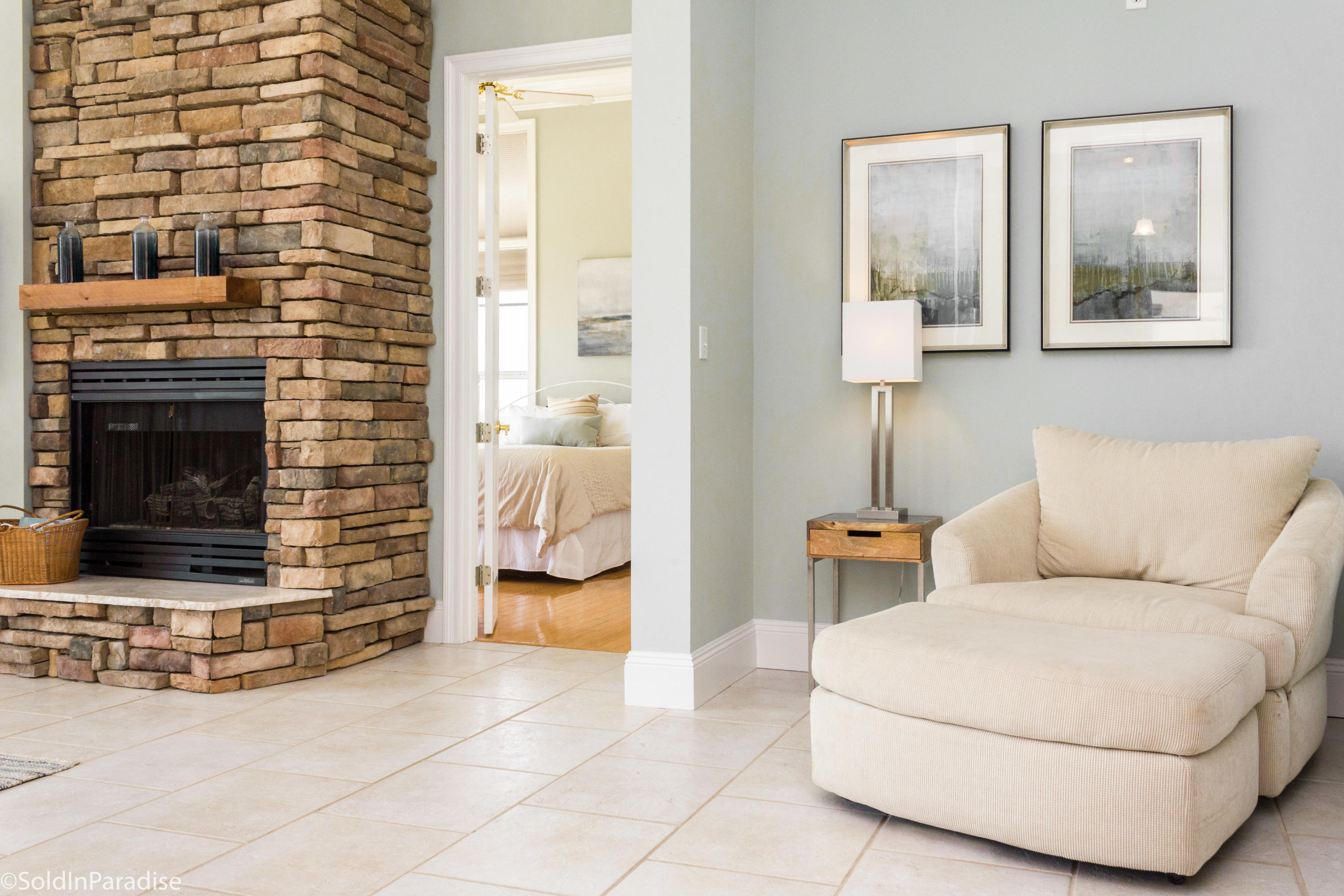 AVALON BEACH ESTATES - Residential