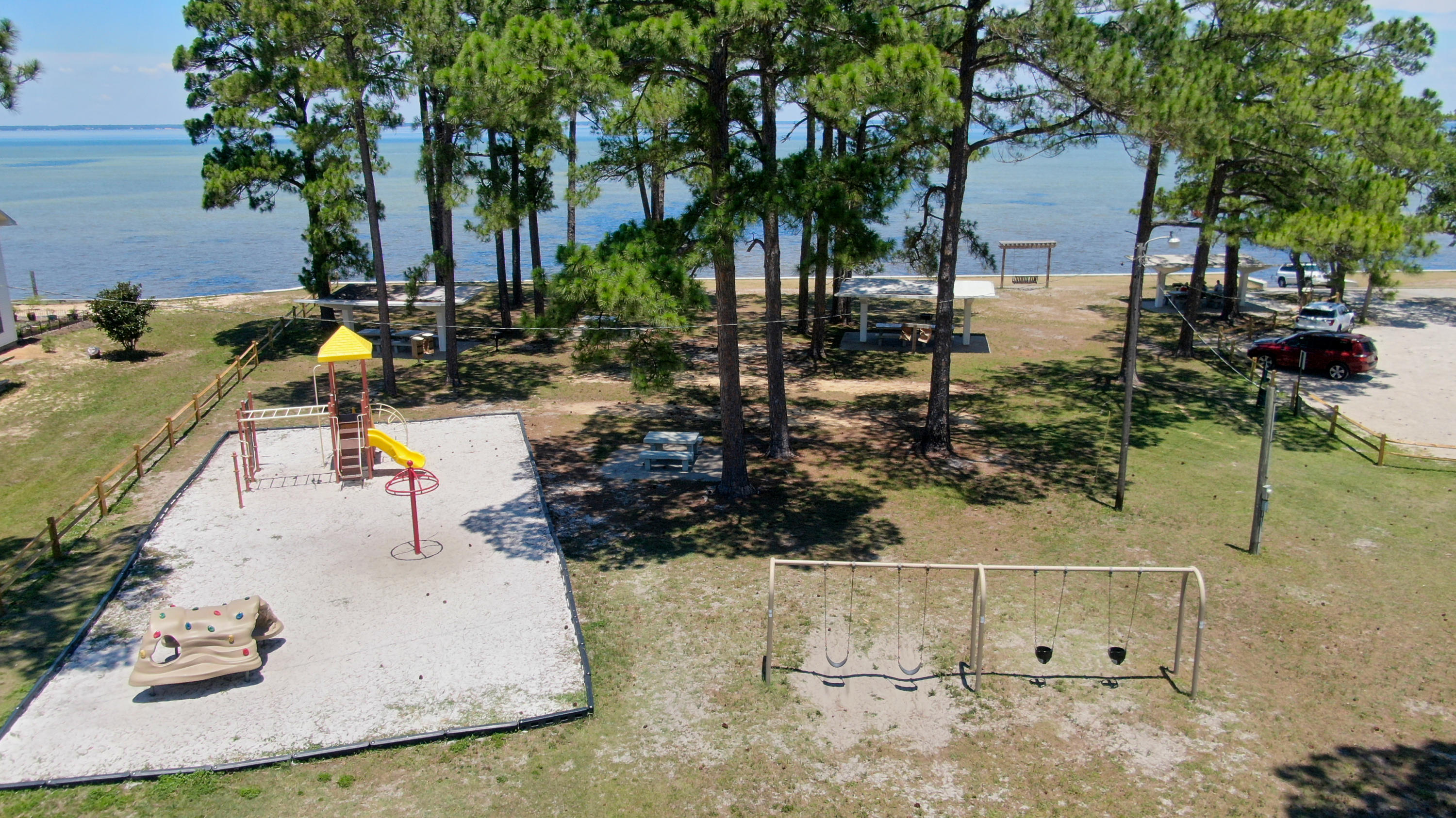 BAYWALK LANDING - Residential