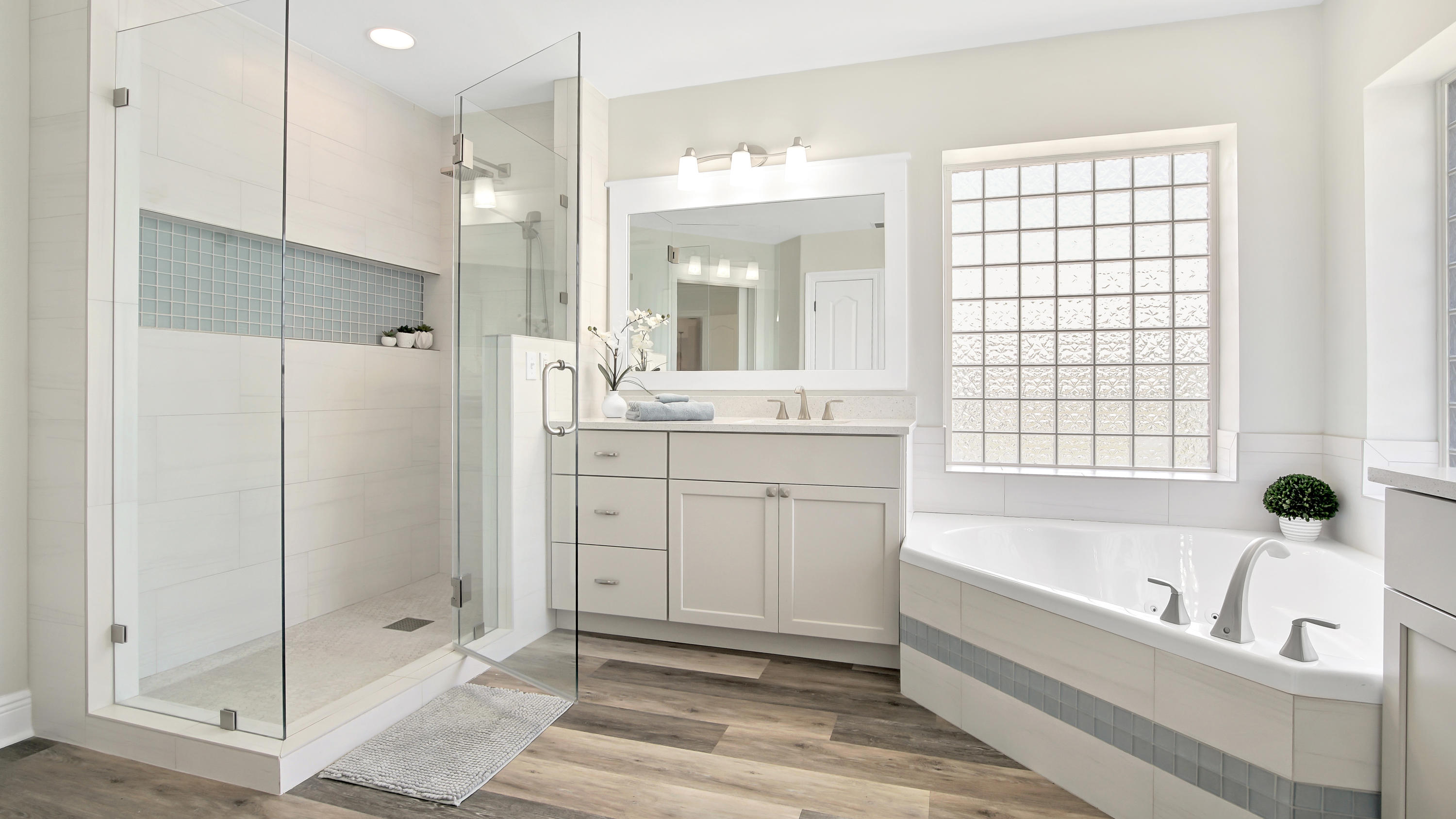 BAYWALK LANDING - Residential