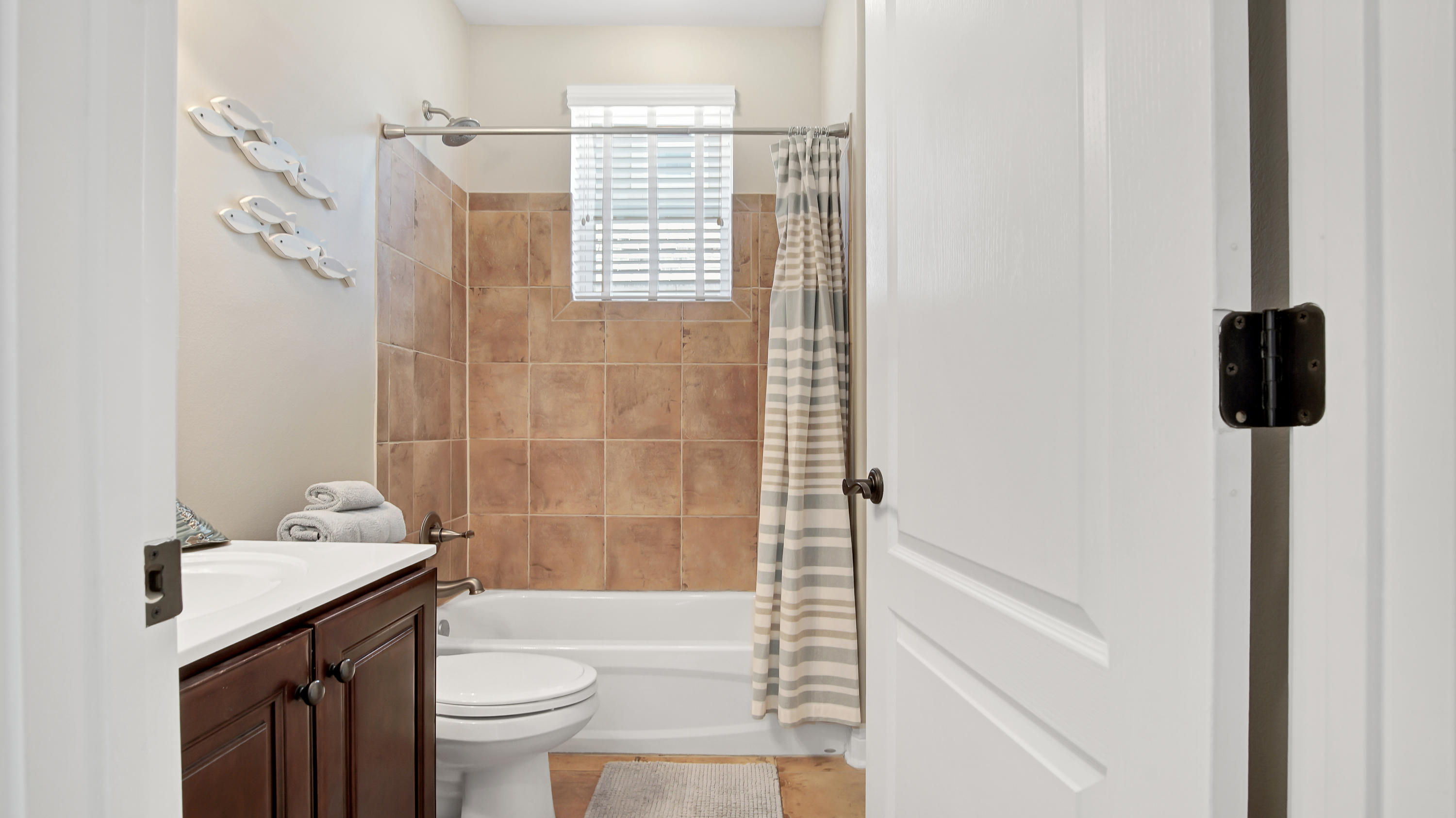 BAYWALK LANDING - Residential