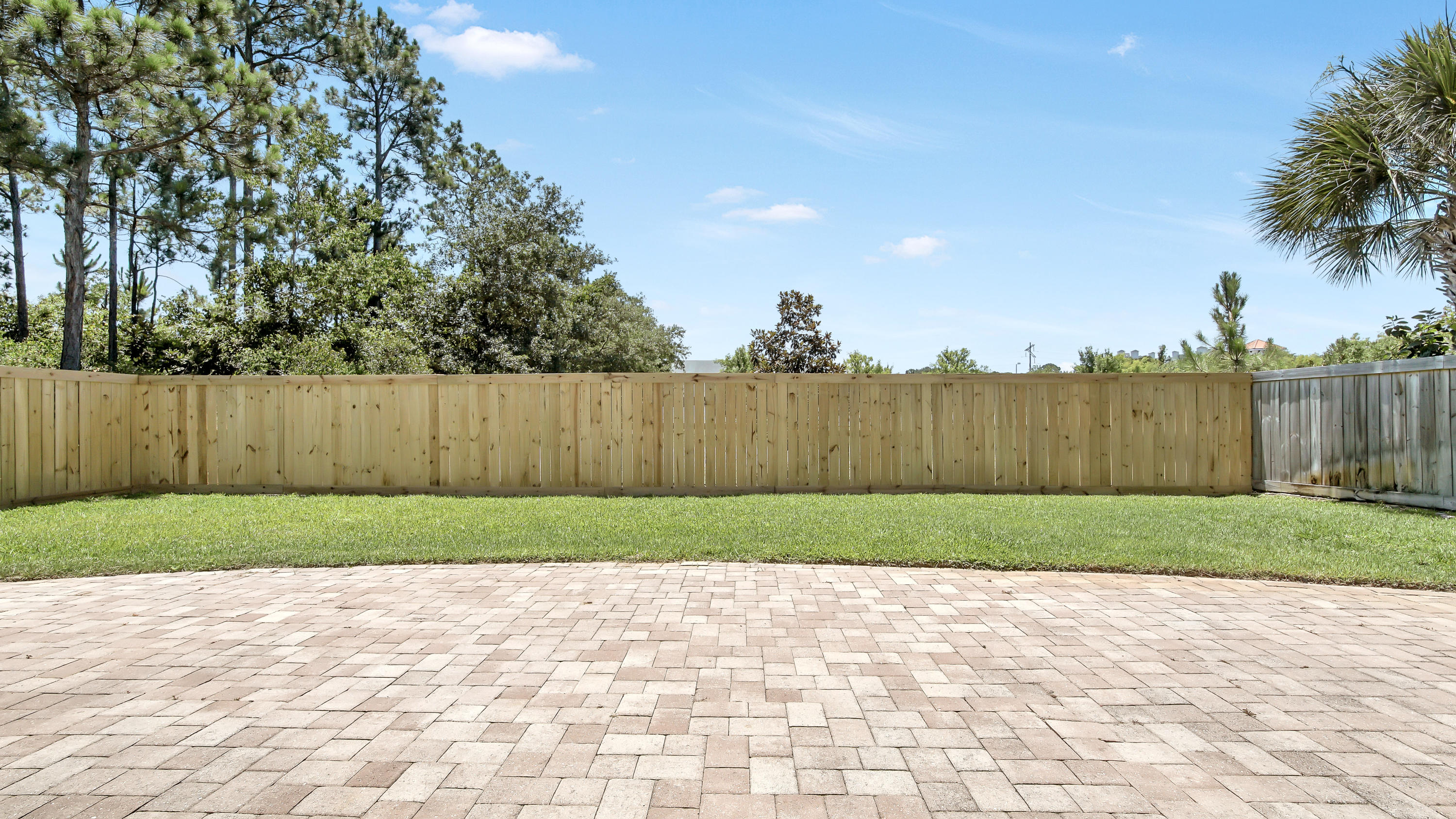 BAYWALK LANDING - Residential