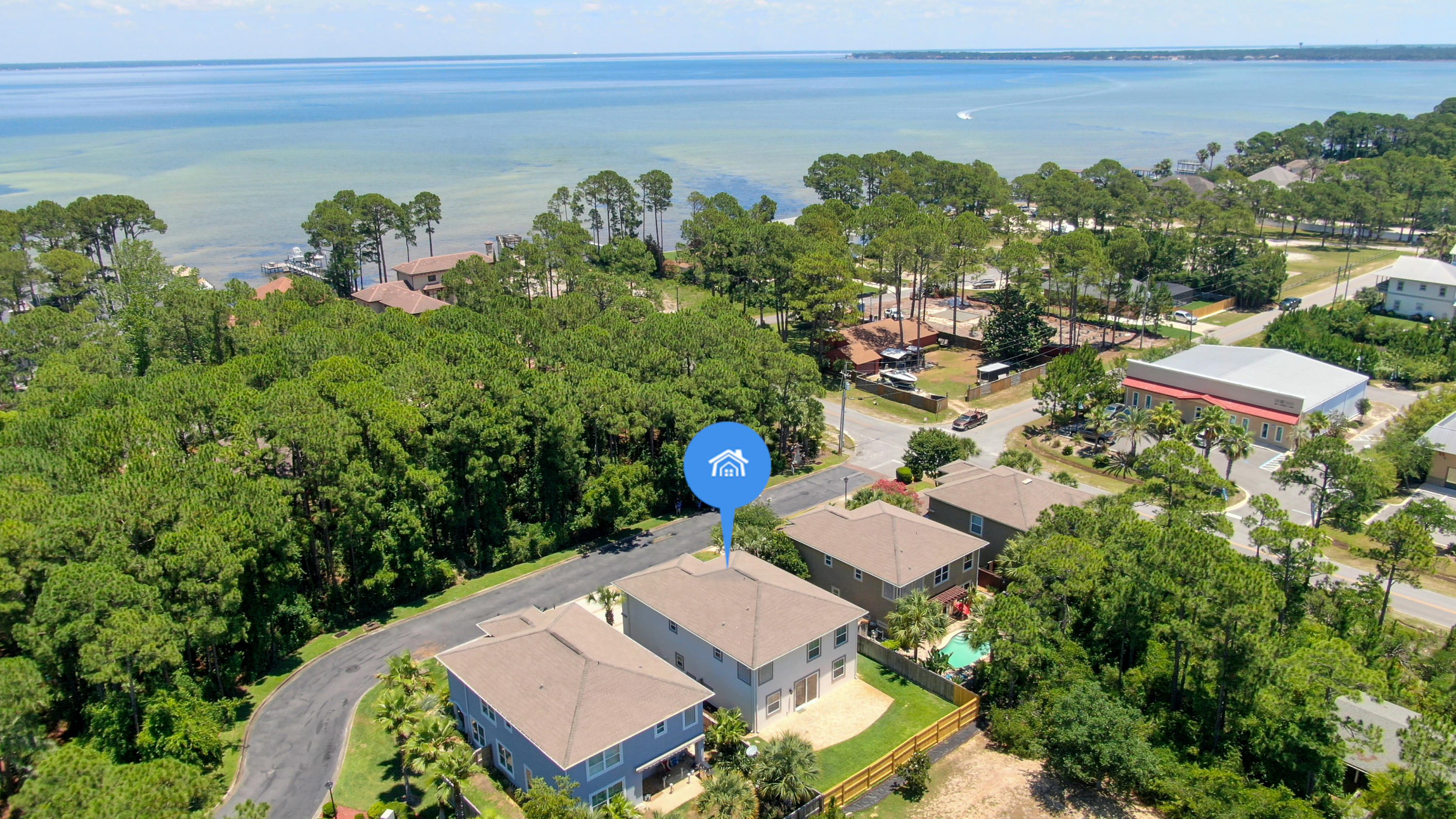 BAYWALK LANDING - Residential