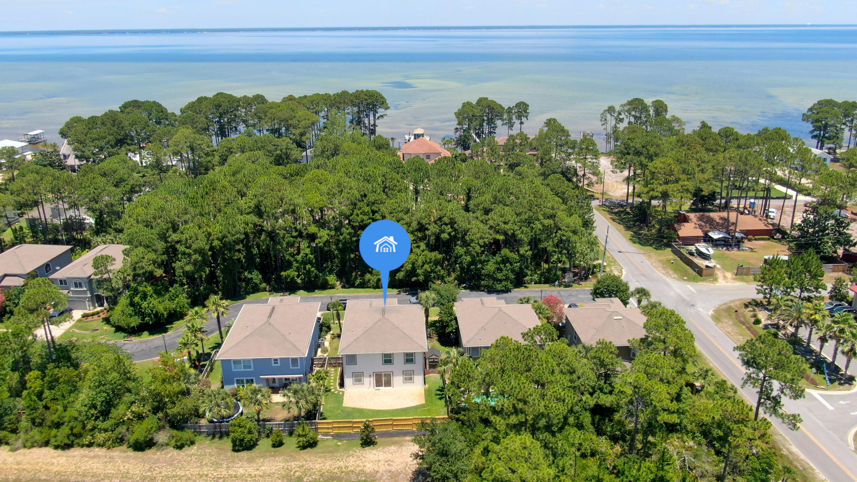 BAYWALK LANDING - Residential