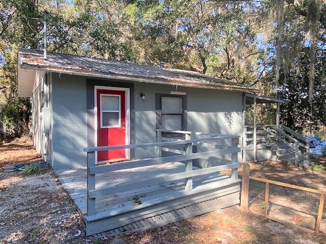 VALPARAISO PINECREST 6 - Residential Lease