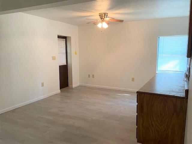 VALPARAISO PINECREST 6 - Residential Lease