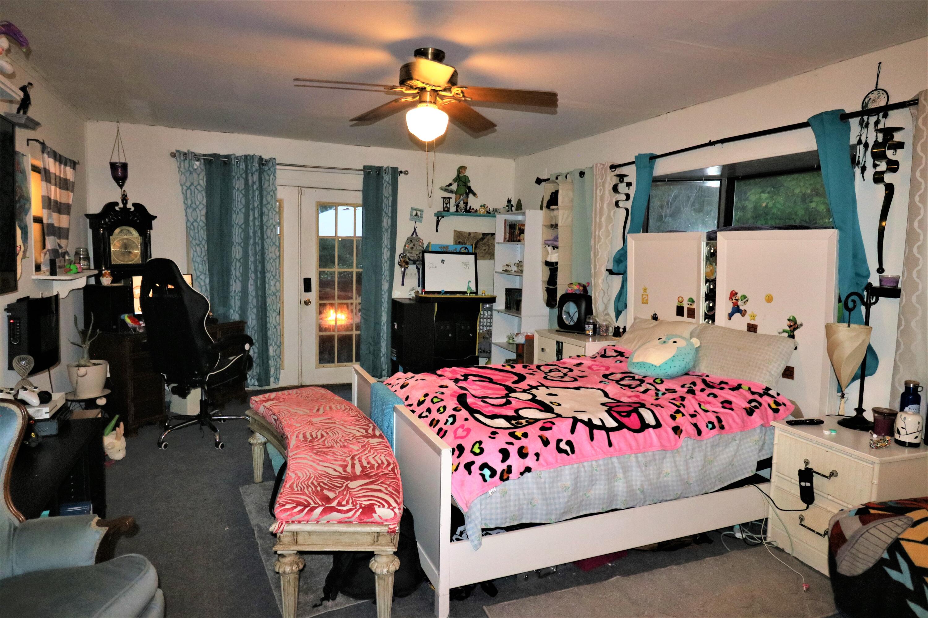 NO RECORDED SUBDIVISION - Residential