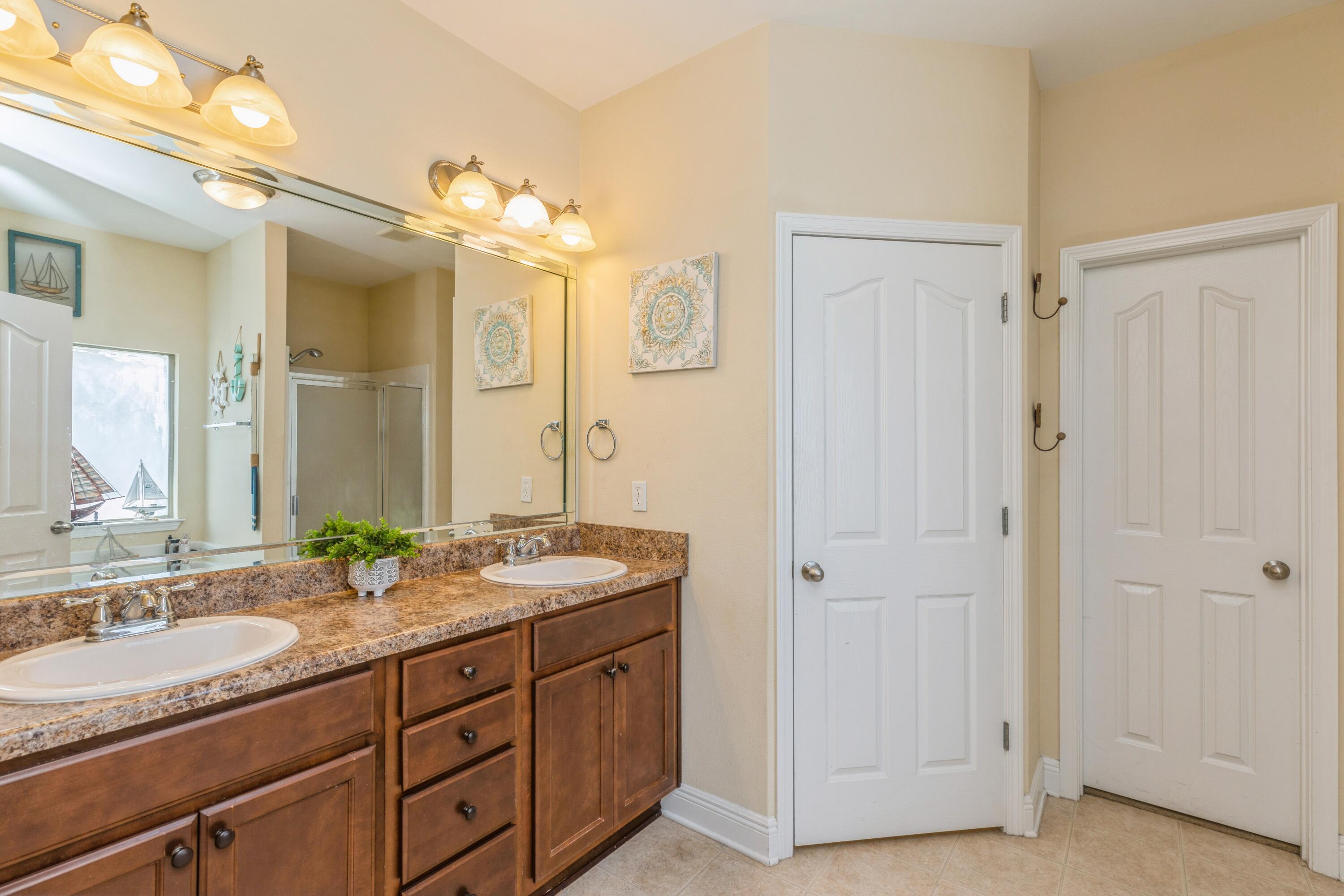 ROLLING RIDGE S/D - Residential