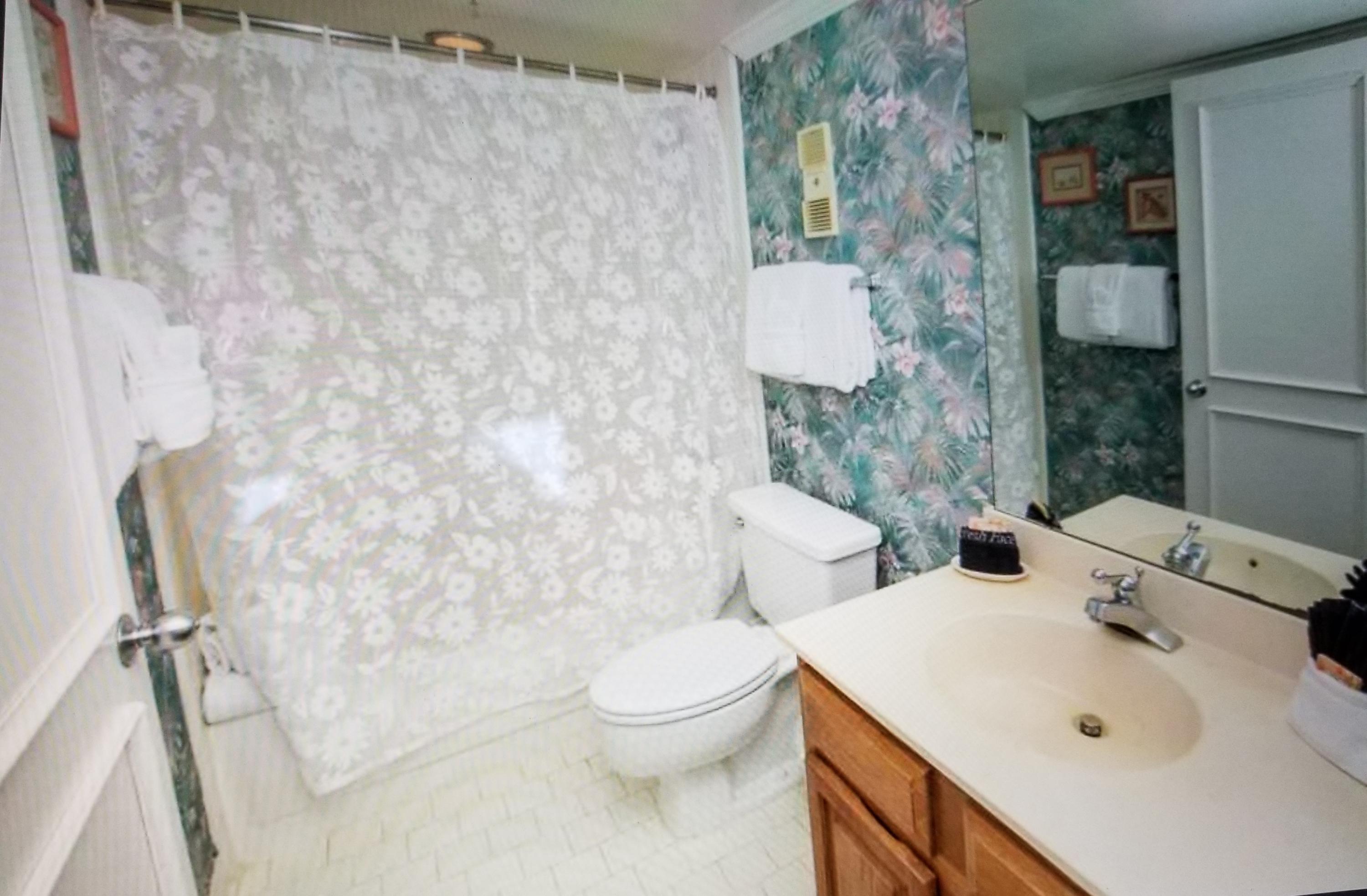 INLET REEF CLUB CONDO - Residential