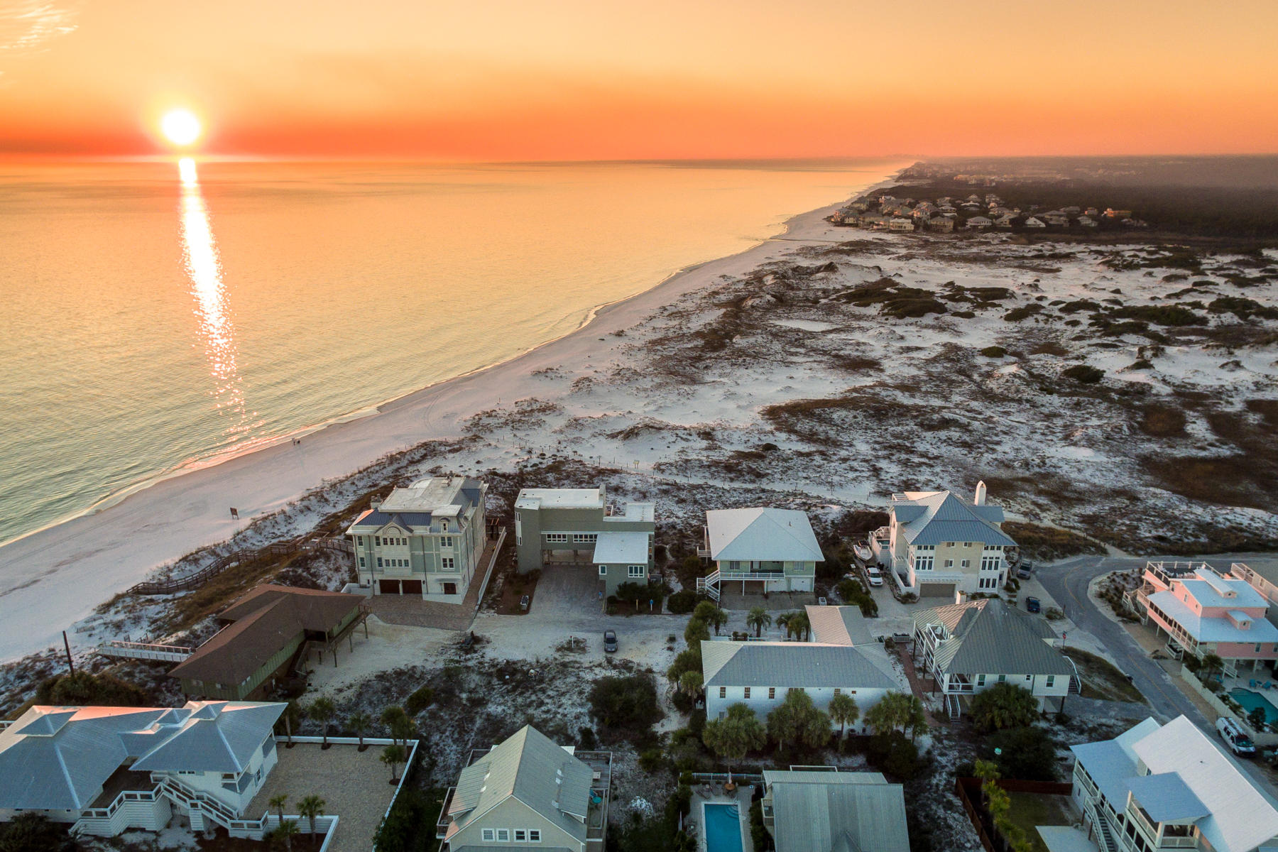 GRAYTON BEACH - Residential