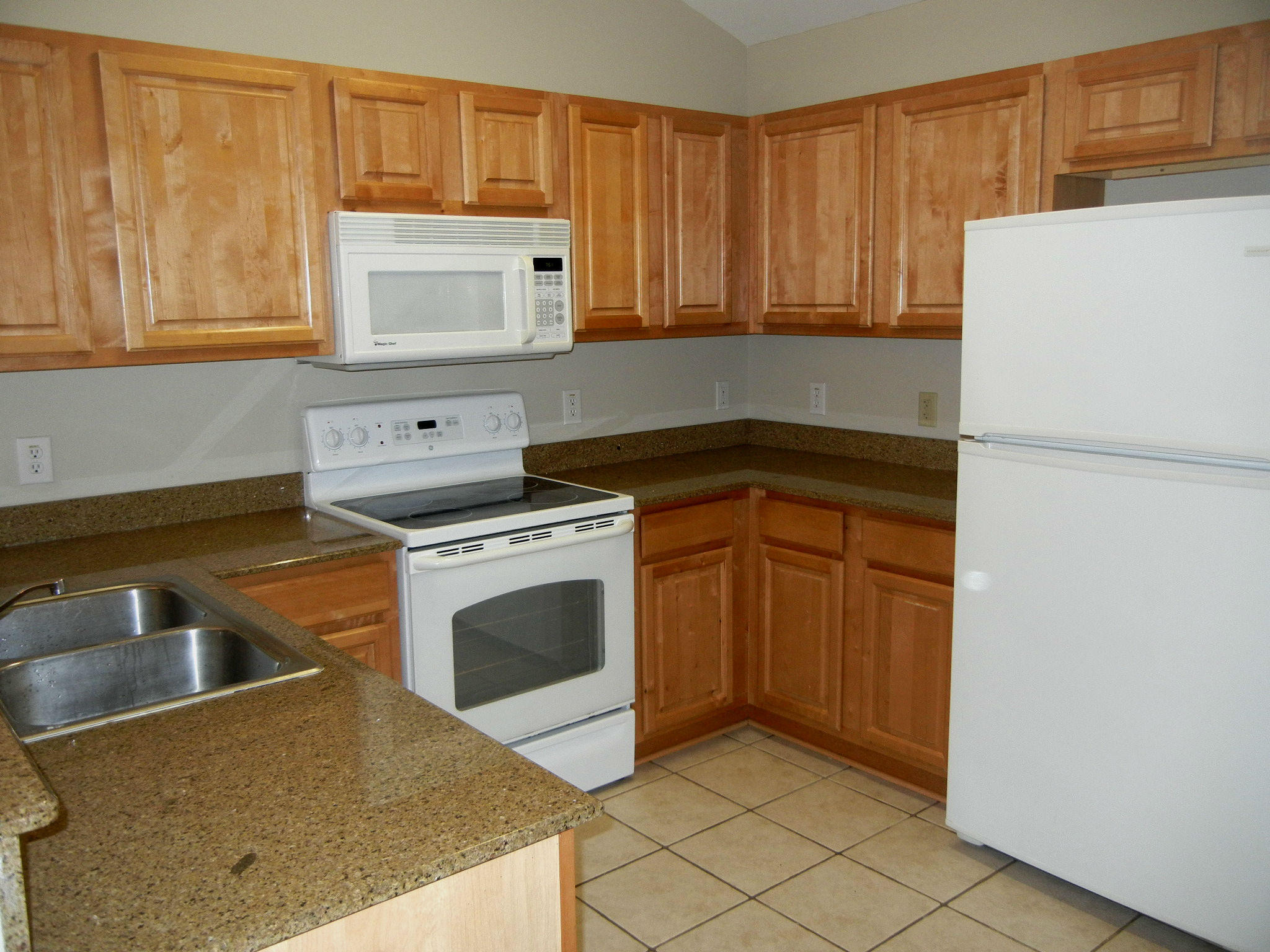 AVALON BEACH - Residential