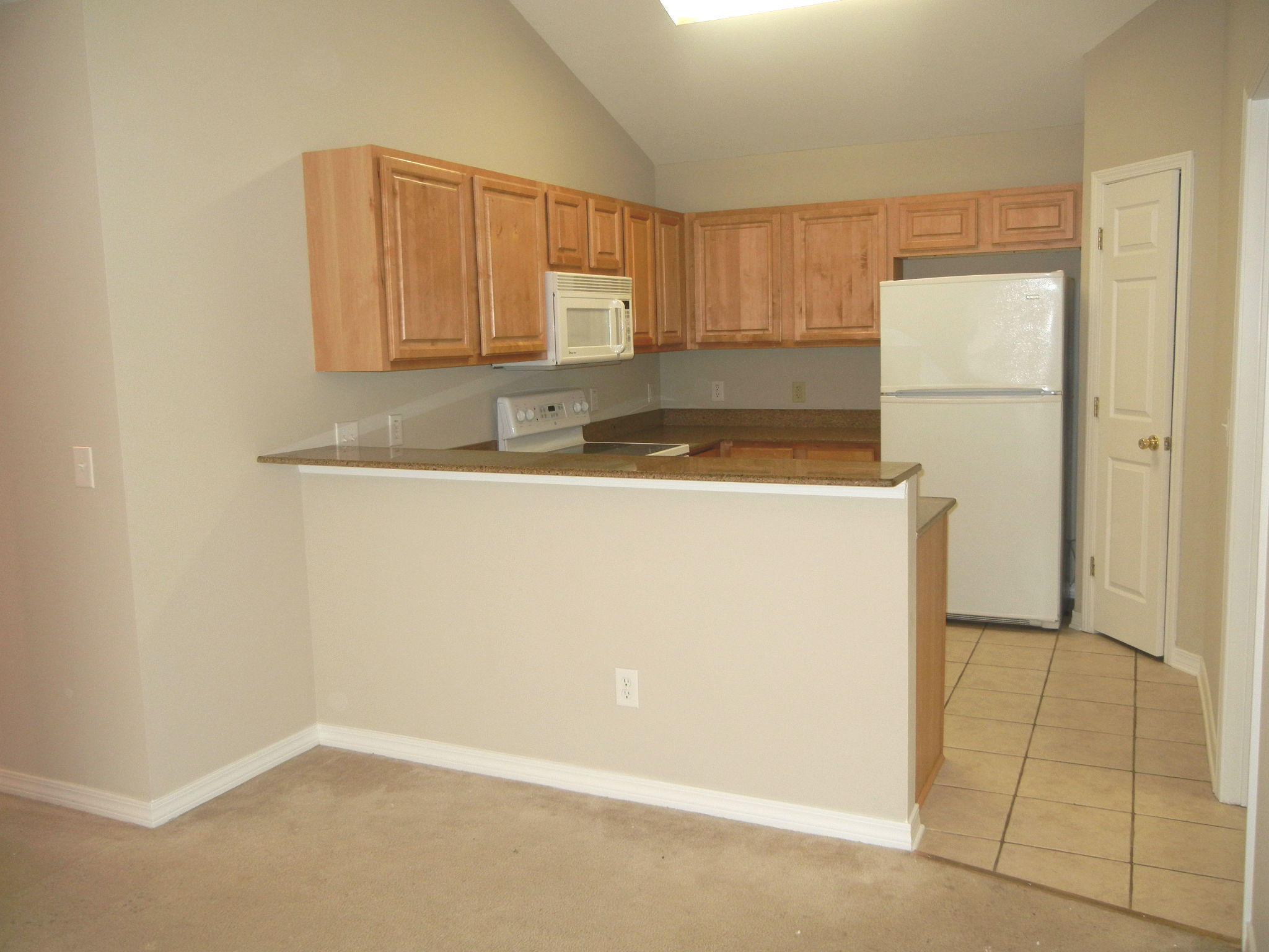 AVALON BEACH - Residential