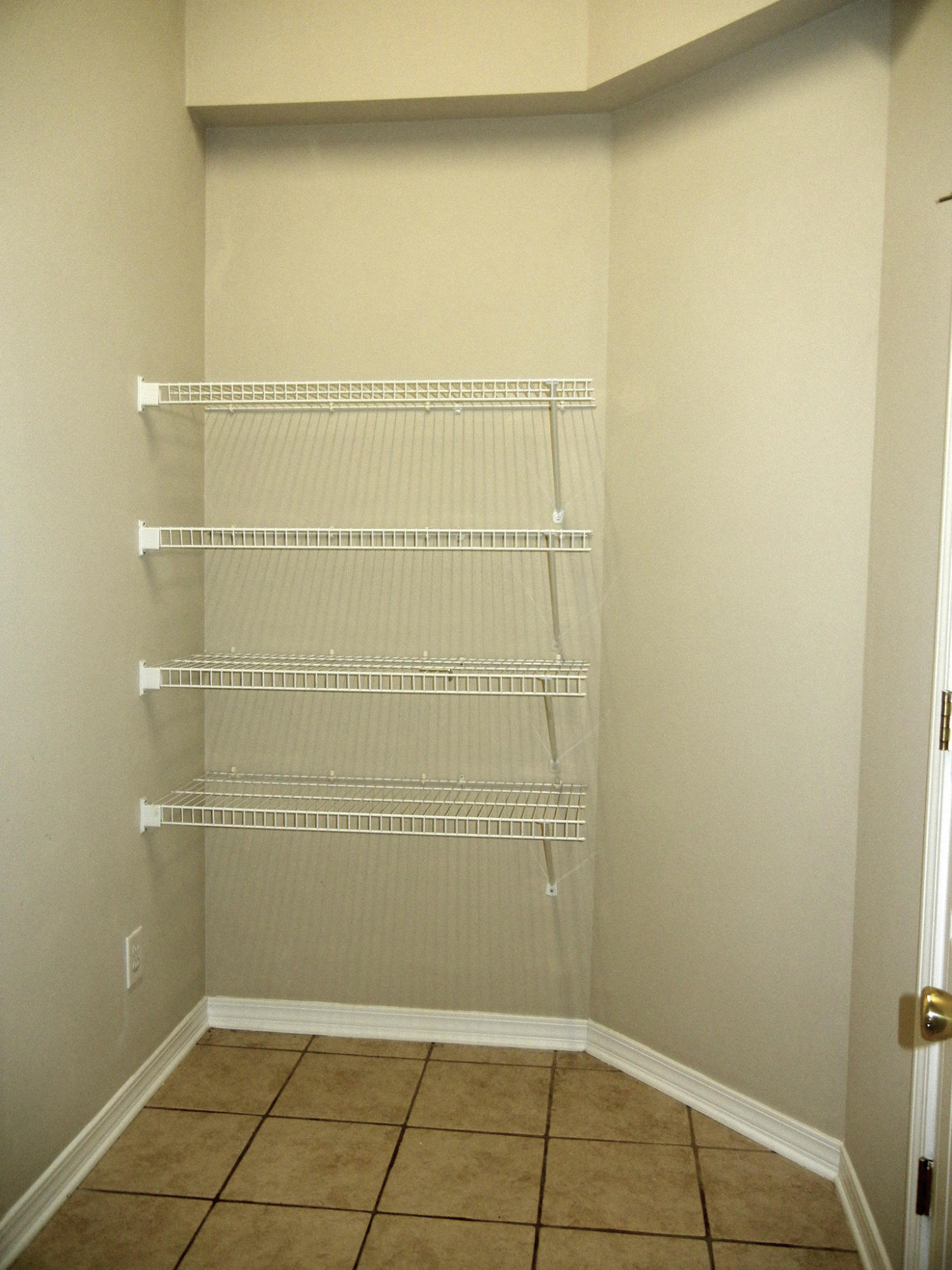 AVALON BEACH - Residential