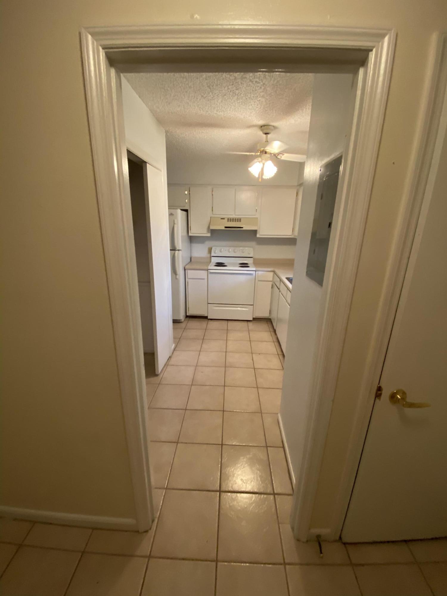 TWIN OAKS - Residential