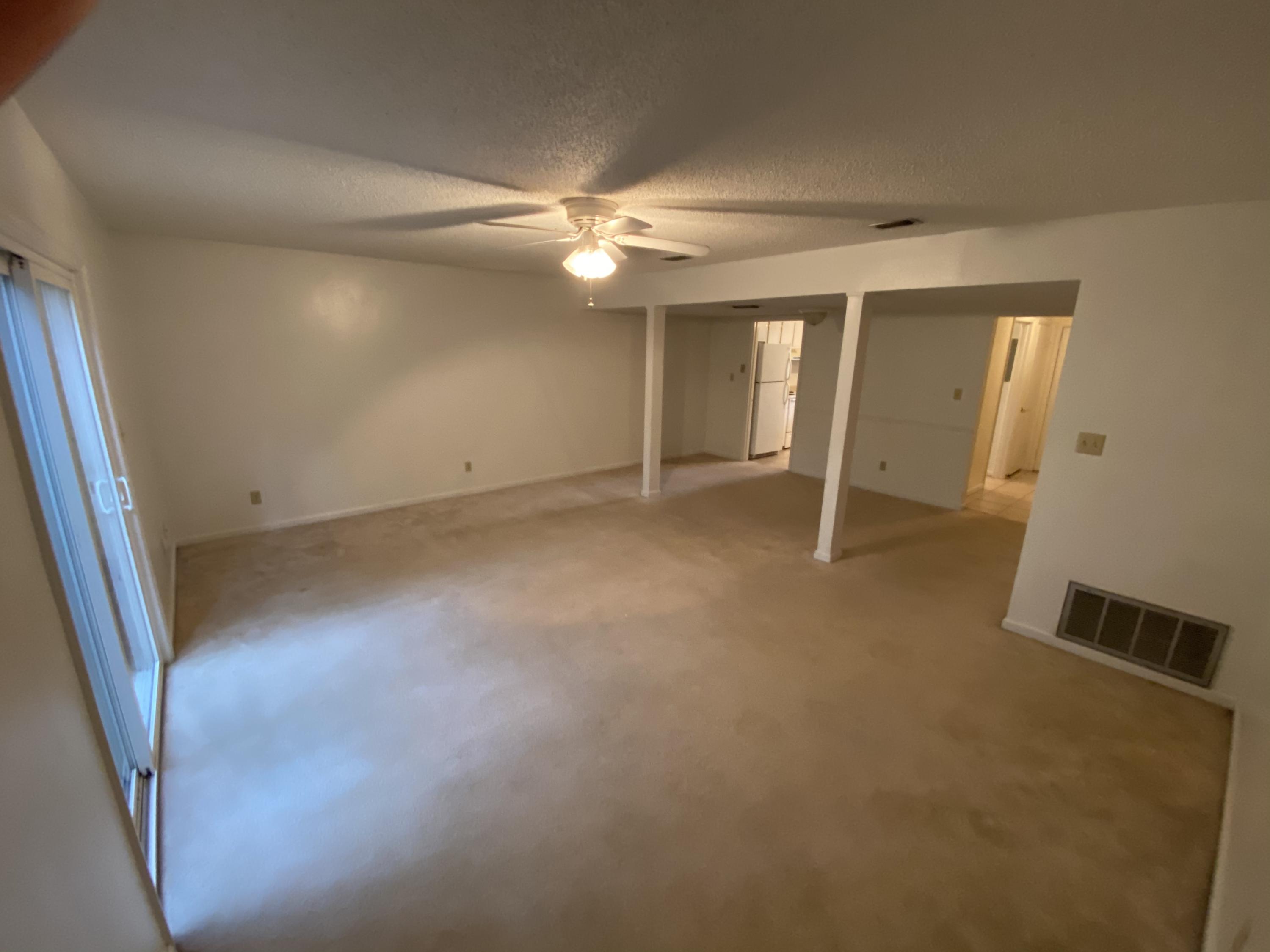 TWIN OAKS - Residential