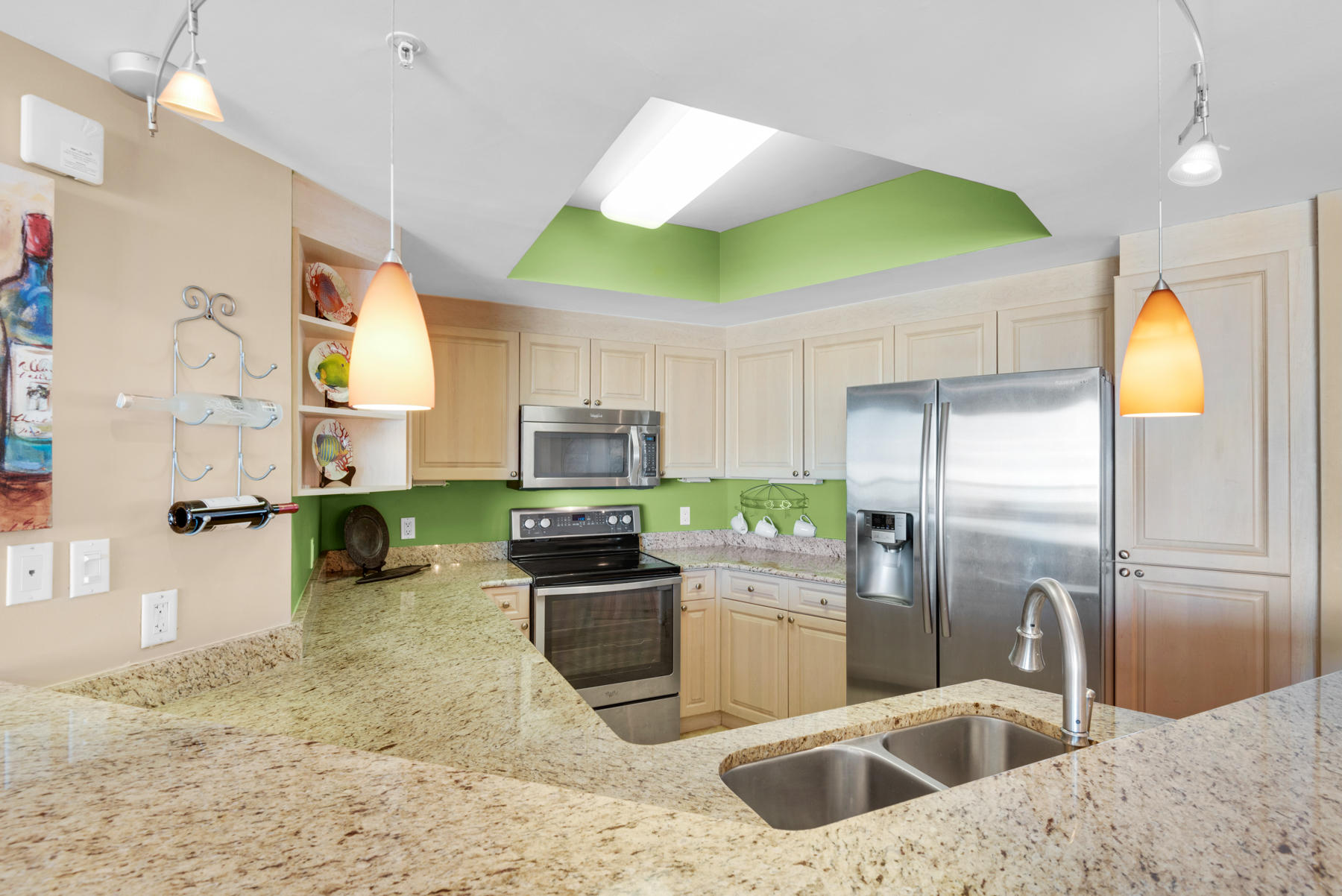 ST. MAARTEN AT SILVER SHELLS - Residential