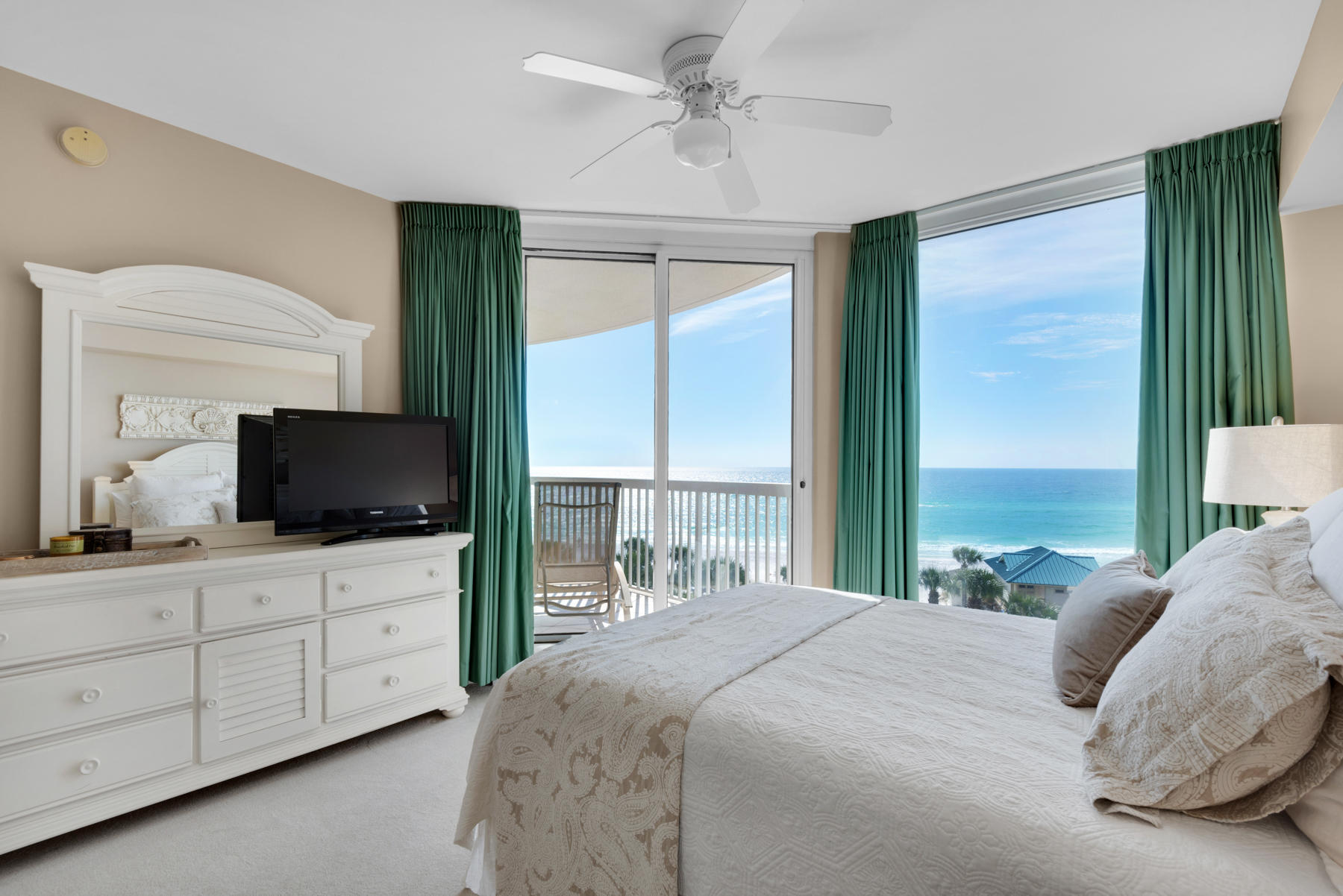 ST. MAARTEN AT SILVER SHELLS - Residential