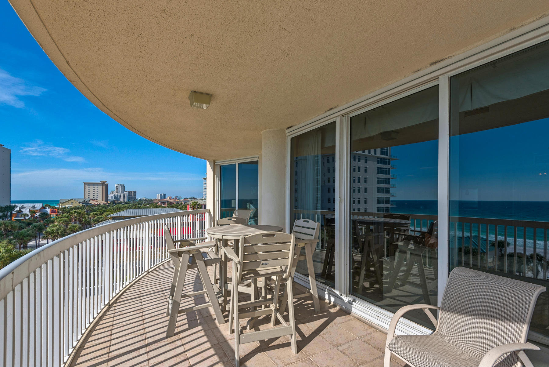 ST. MAARTEN AT SILVER SHELLS - Residential