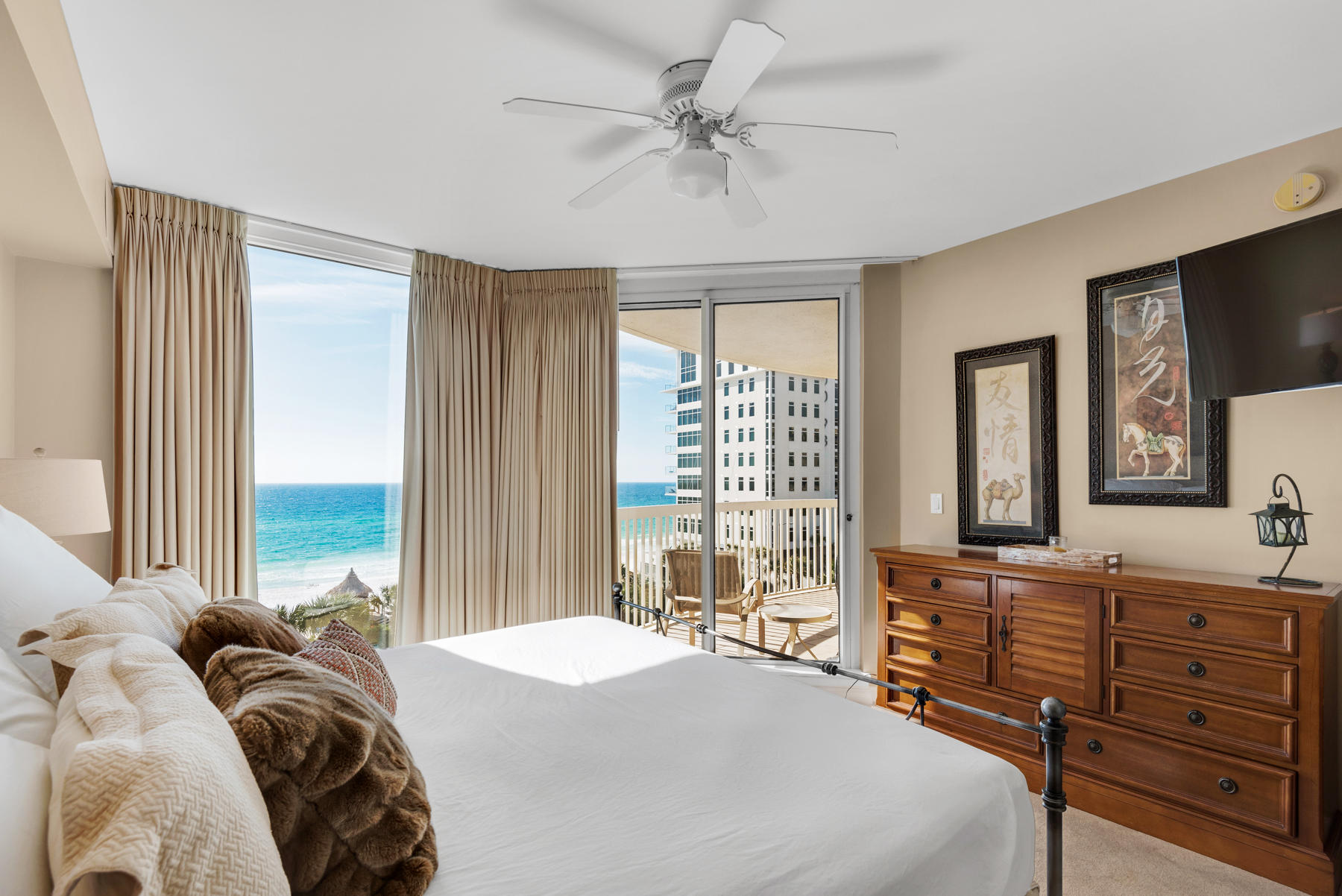 ST. MAARTEN AT SILVER SHELLS - Residential