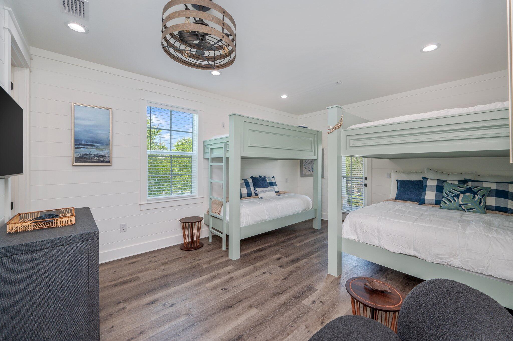 CRYSTAL BEACH - Residential