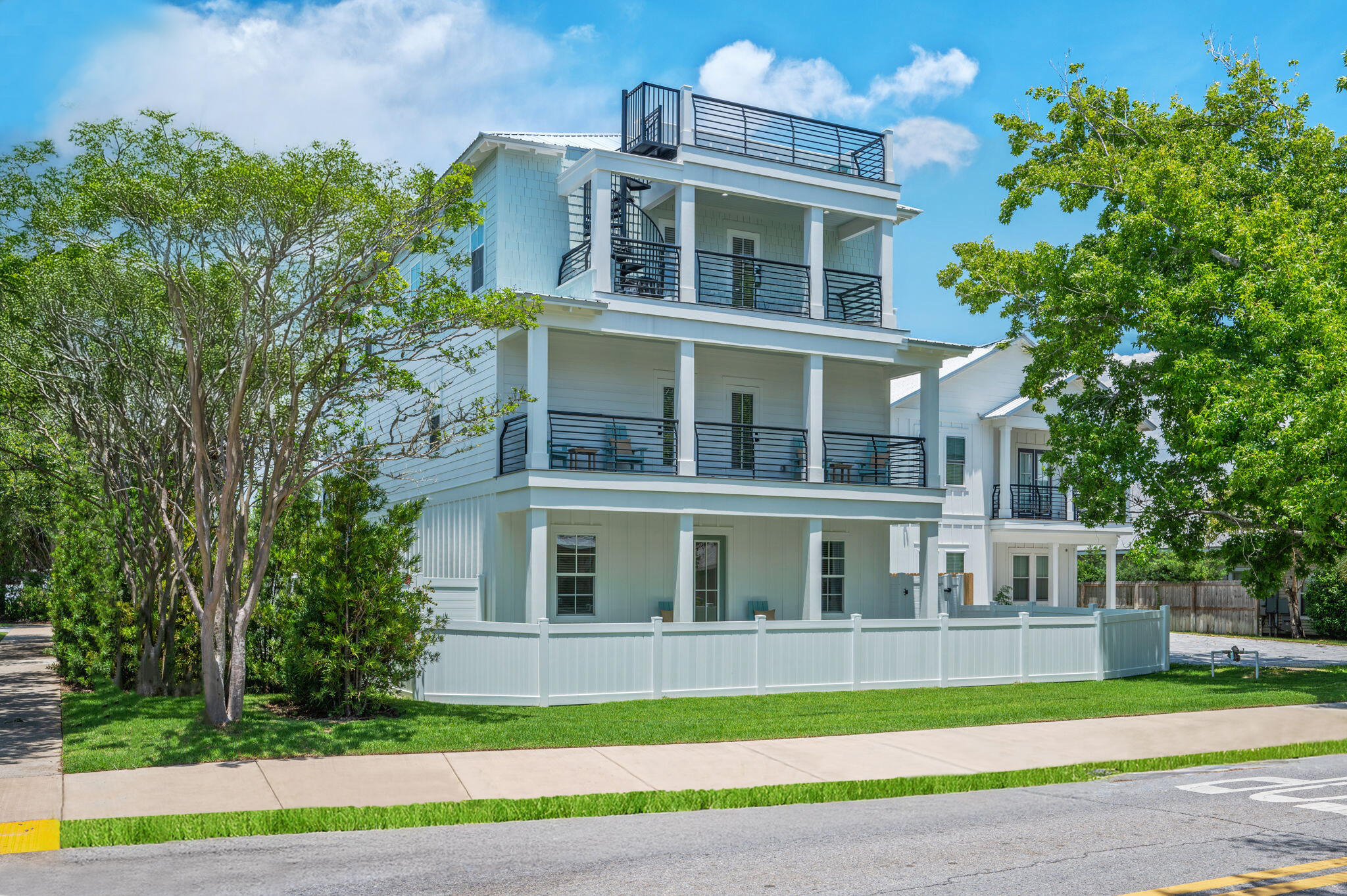 CRYSTAL BEACH - Residential