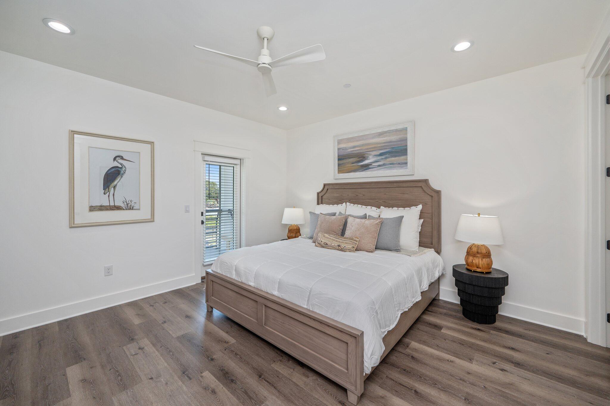 CRYSTAL BEACH - Residential