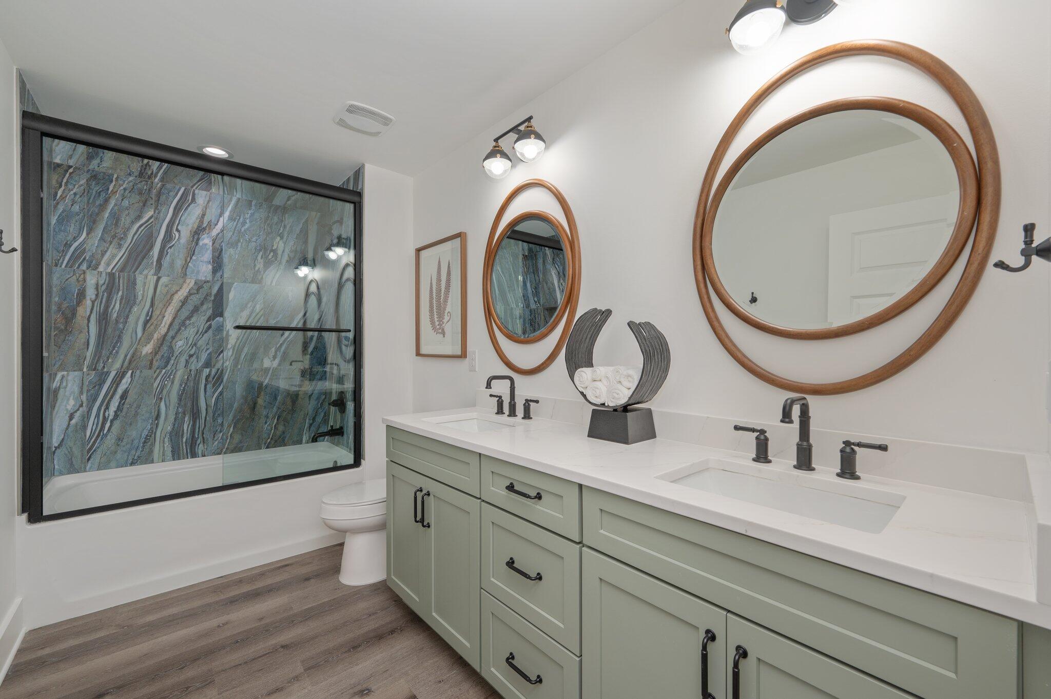 CRYSTAL BEACH - Residential