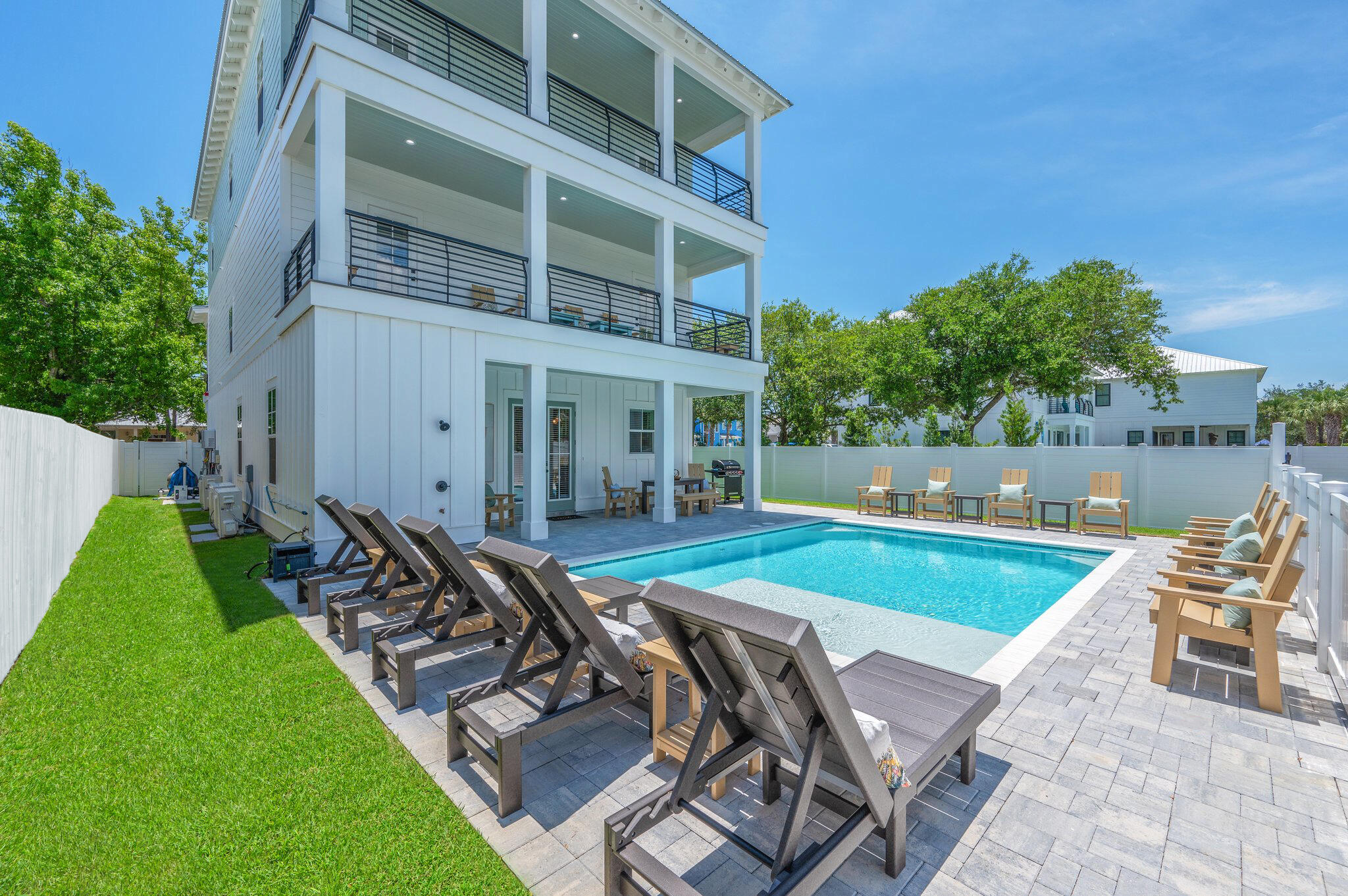 CRYSTAL BEACH - Residential