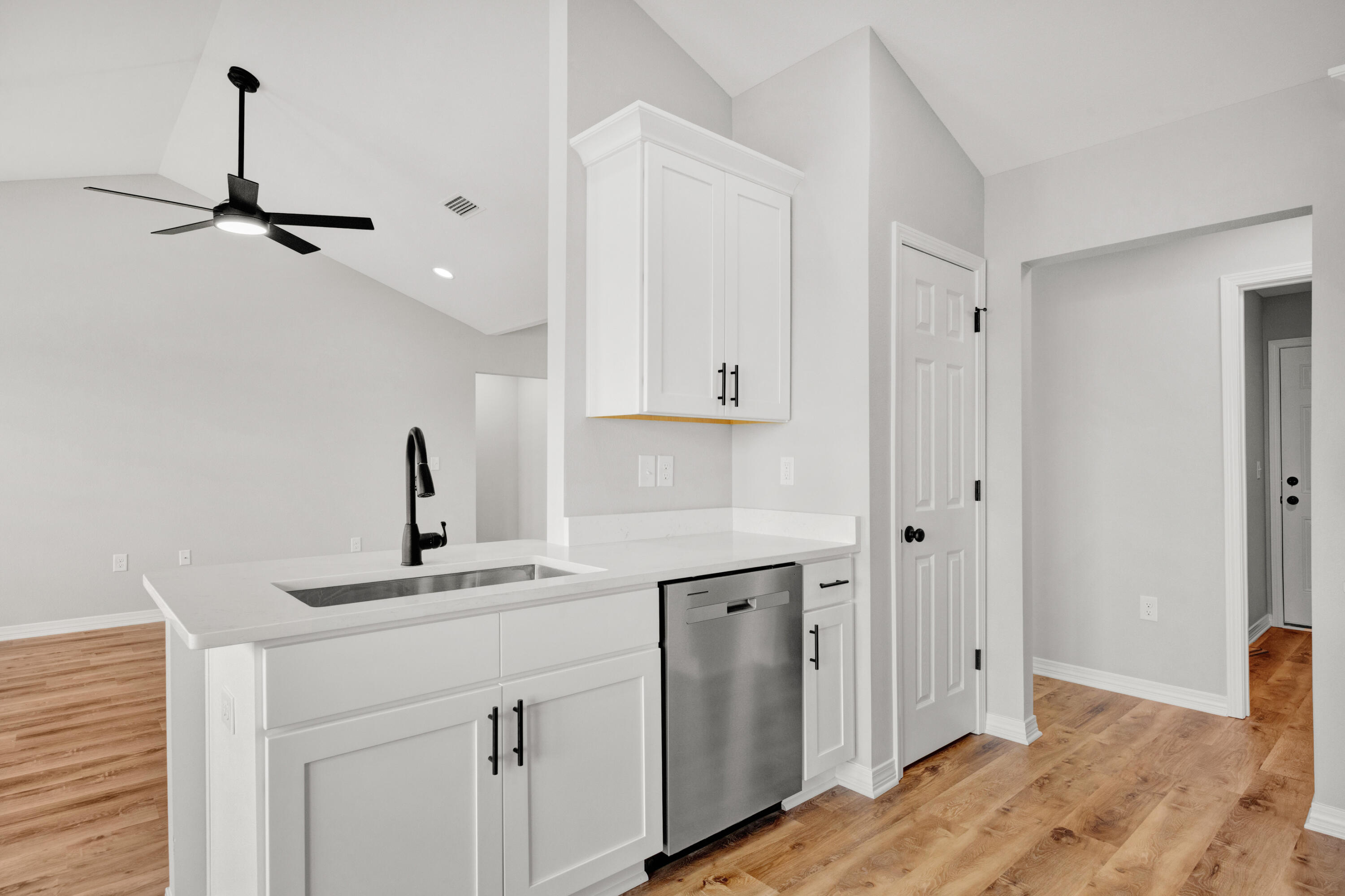 Garden City Park - Residential