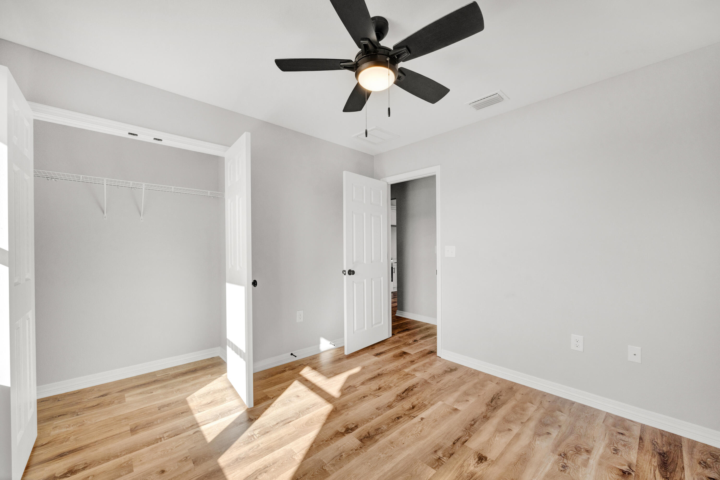 Garden City Park - Residential