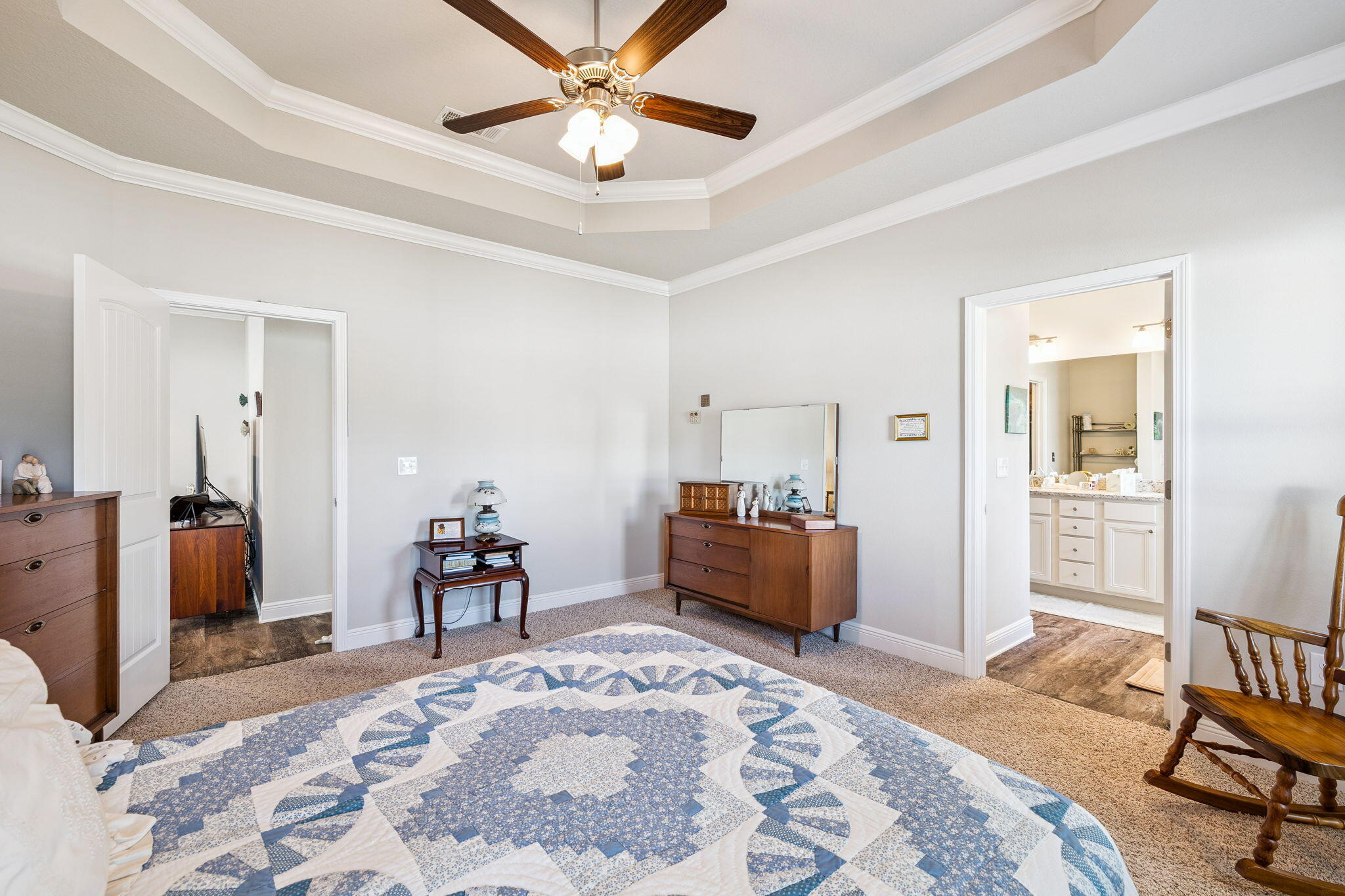 STONEGATE - Residential