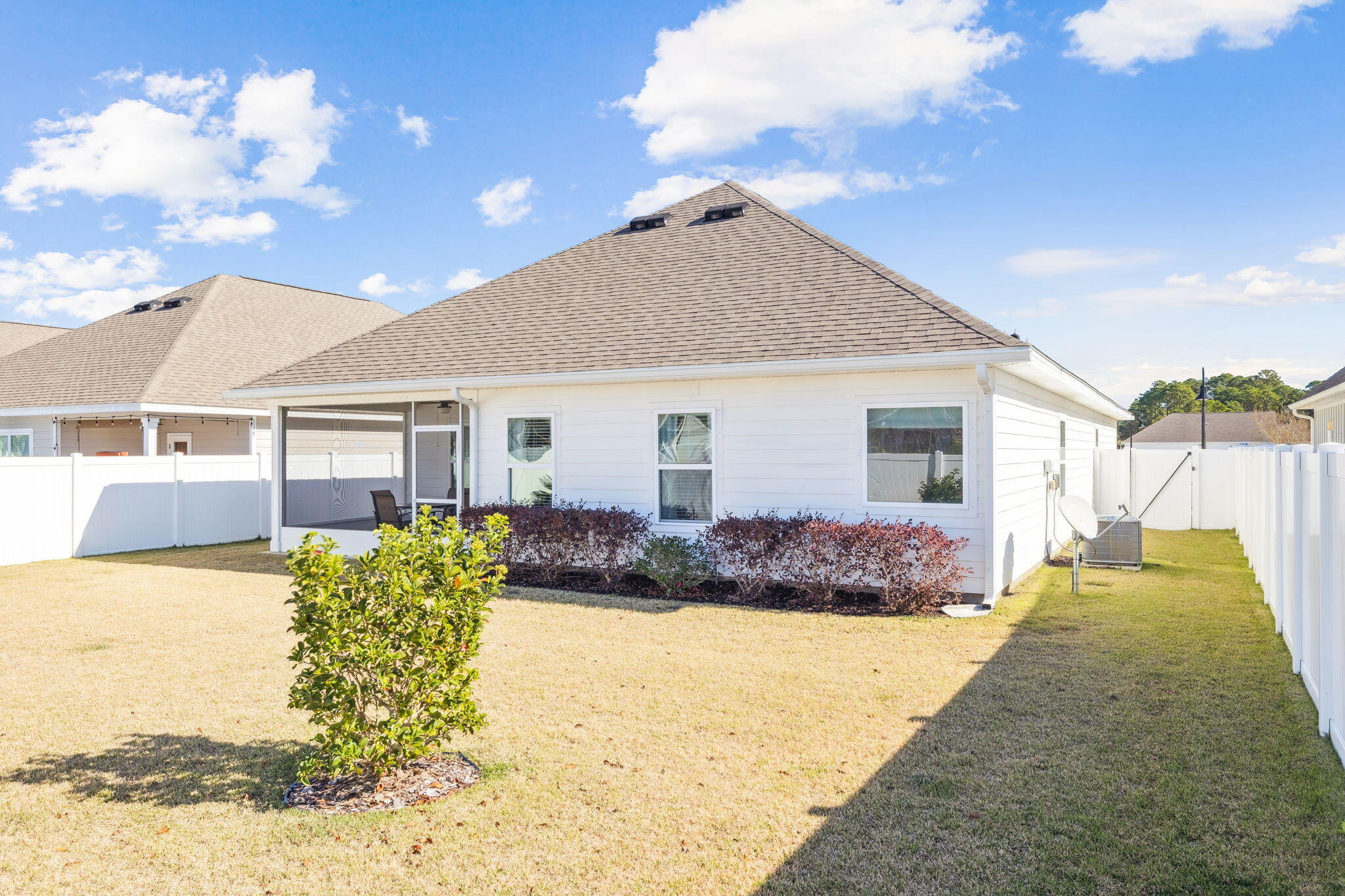 STONEGATE - Residential